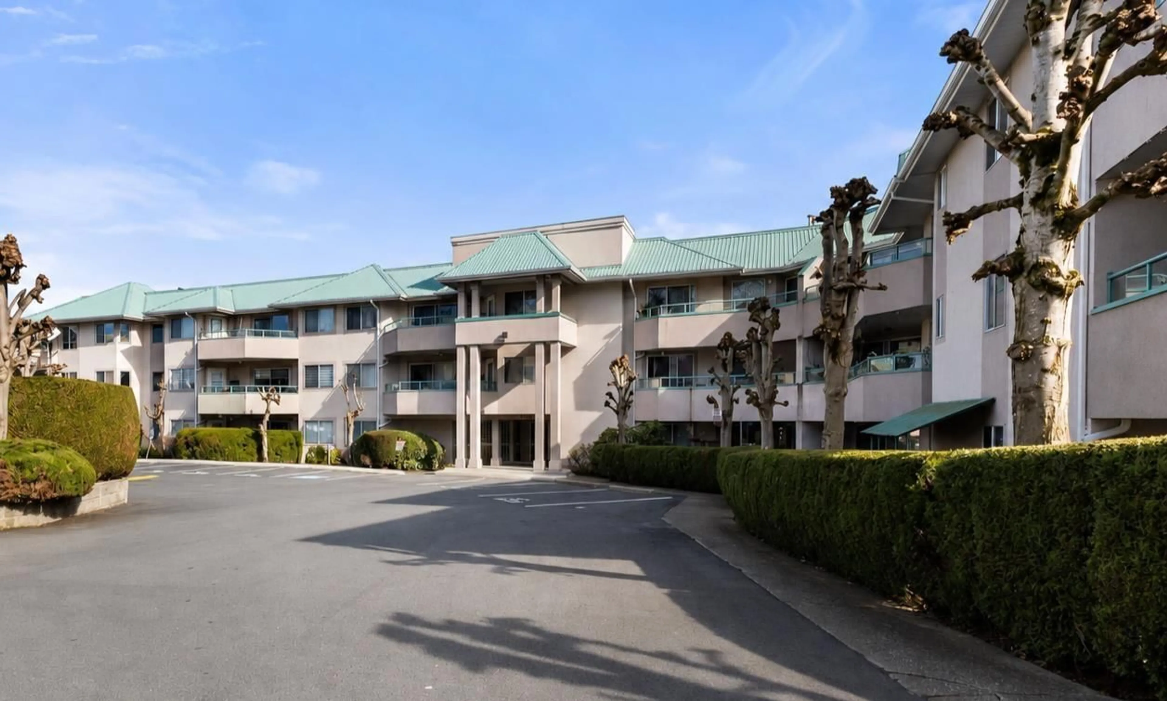 Unknown for 215 - 33175 OLD YALE ROAD, Abbotsford British Columbia V2S2J4