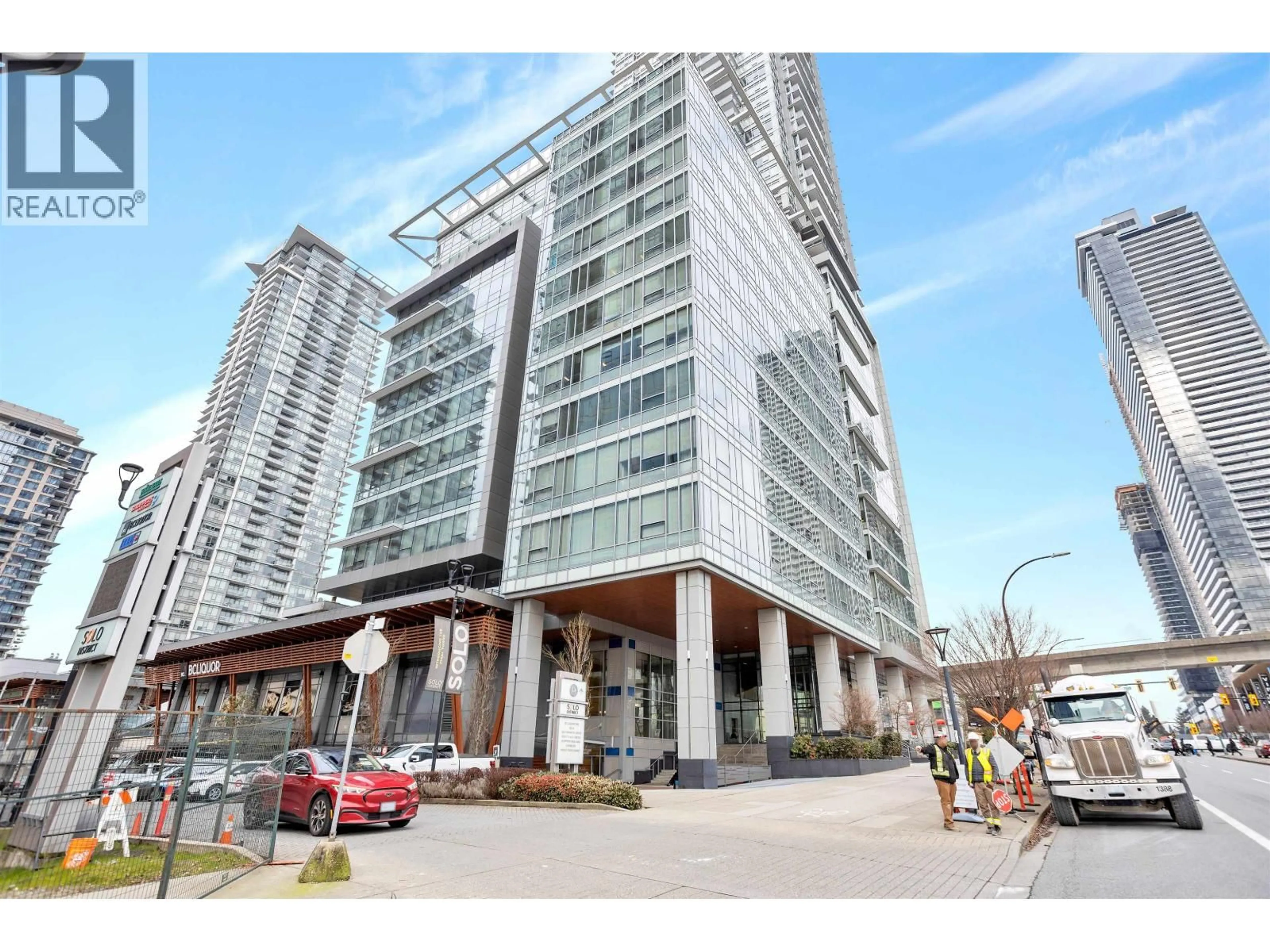 Indoor foyer for 1807 - 4485 SKYLINE DRIVE, Burnaby British Columbia V5C0J2