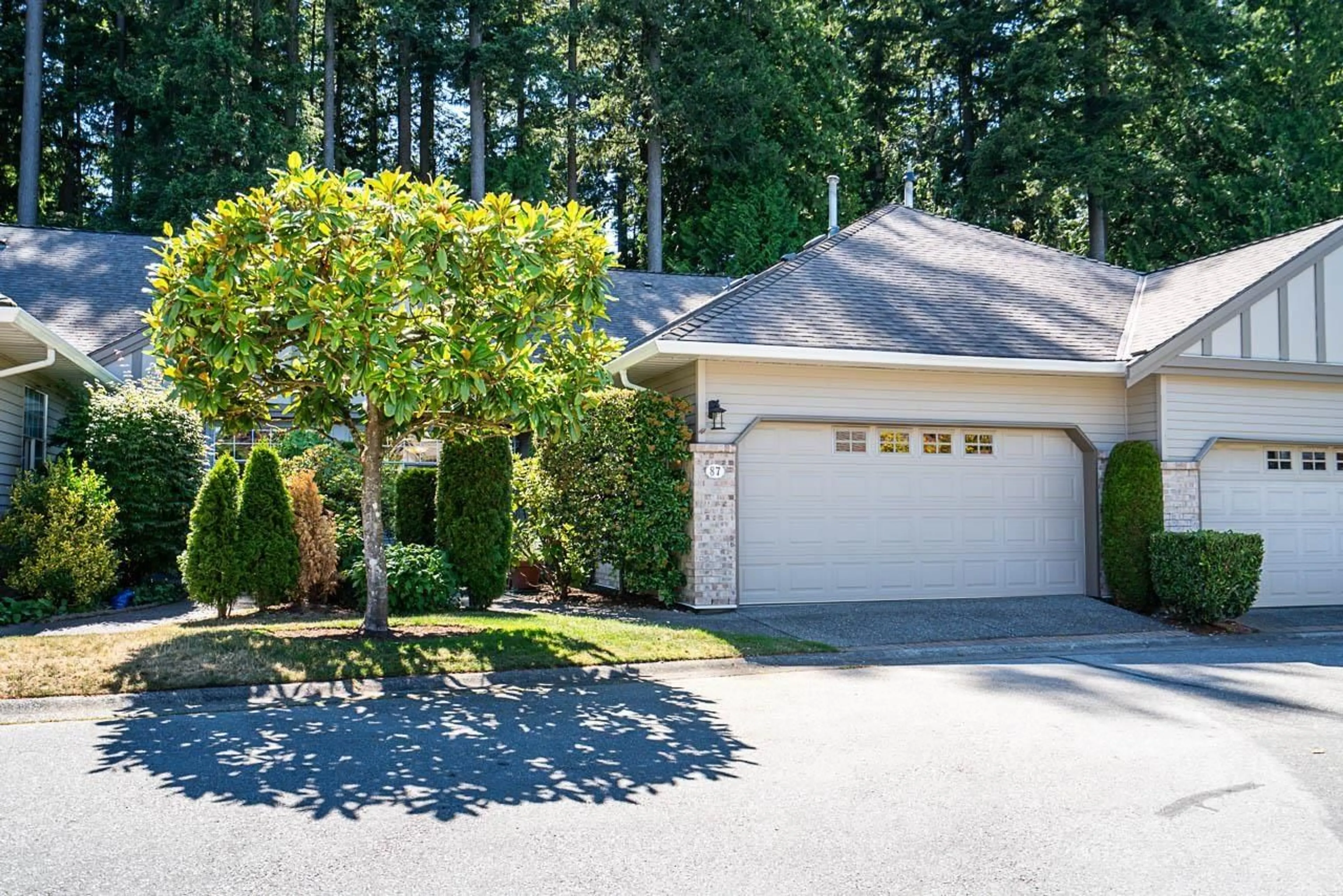 Unknown for 87 - 2533 152 STREET, Surrey British Columbia V4P1N4