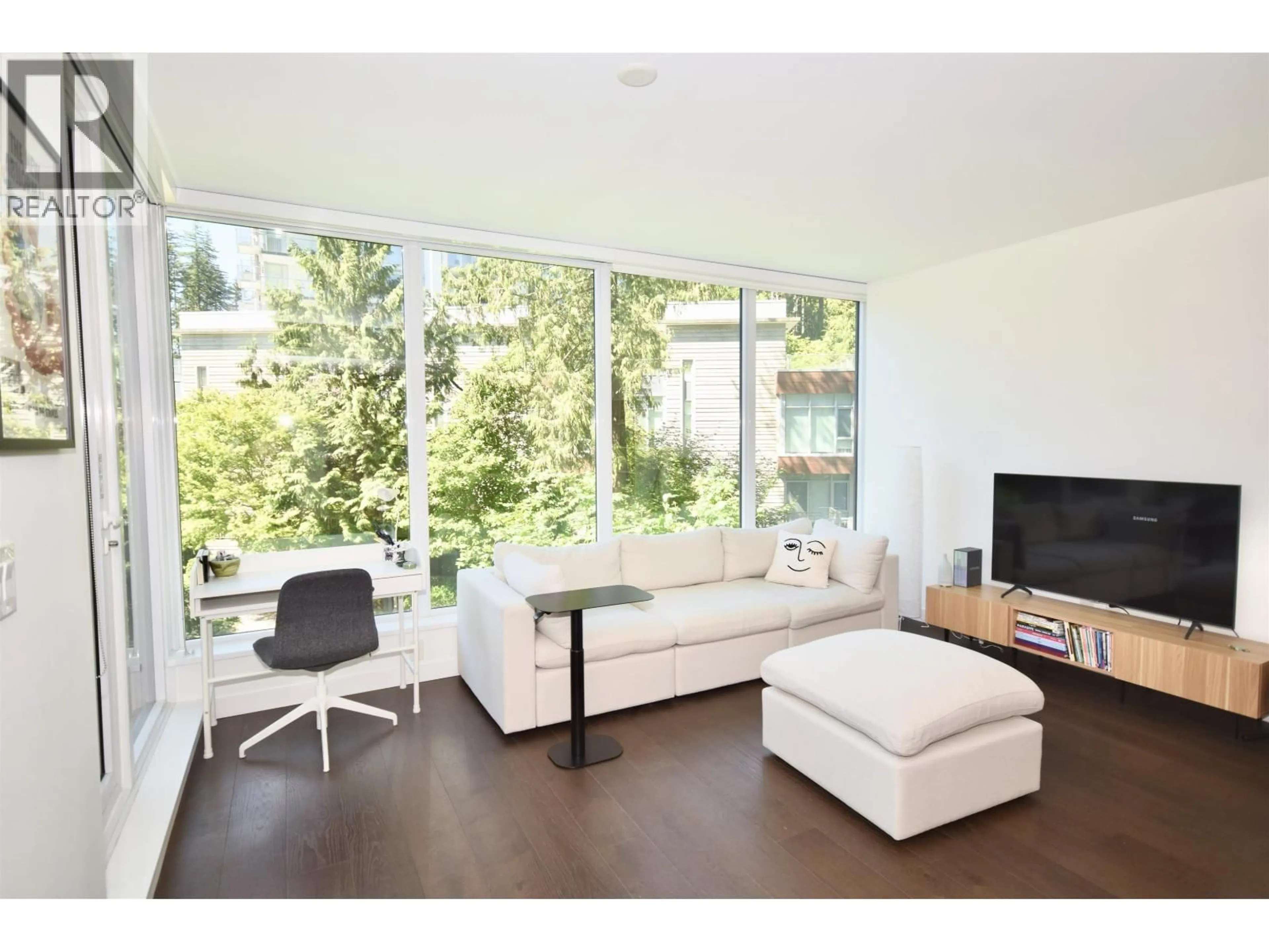 Living room with furniture, wood/laminate floor for 304 - 5629 BIRNEY AVENUE, Vancouver British Columbia V6S0L5