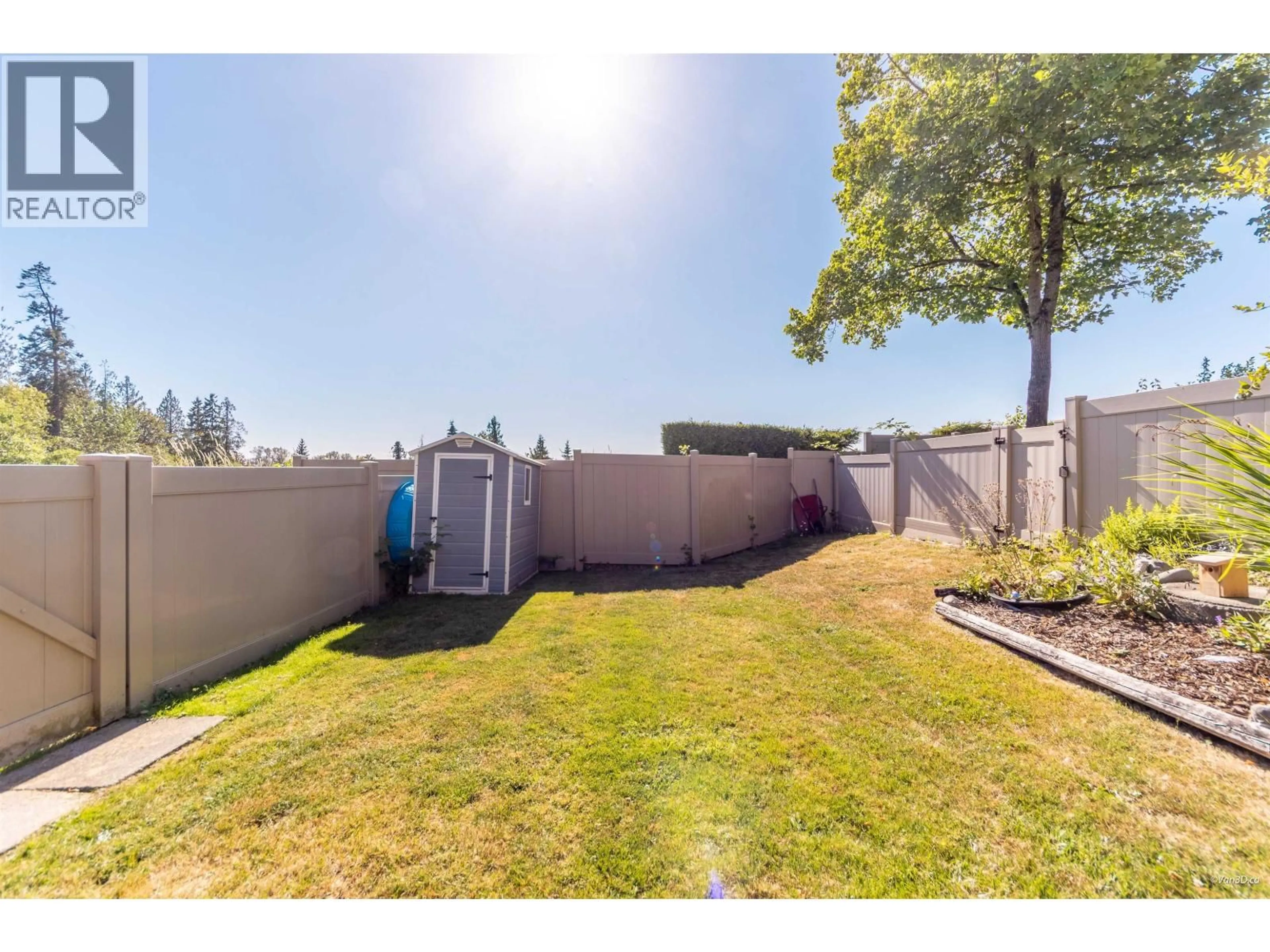 Patio, water/lake/river/ocean view for 3 - 11464 FISHER STREET, Maple Ridge British Columbia V2X0H7