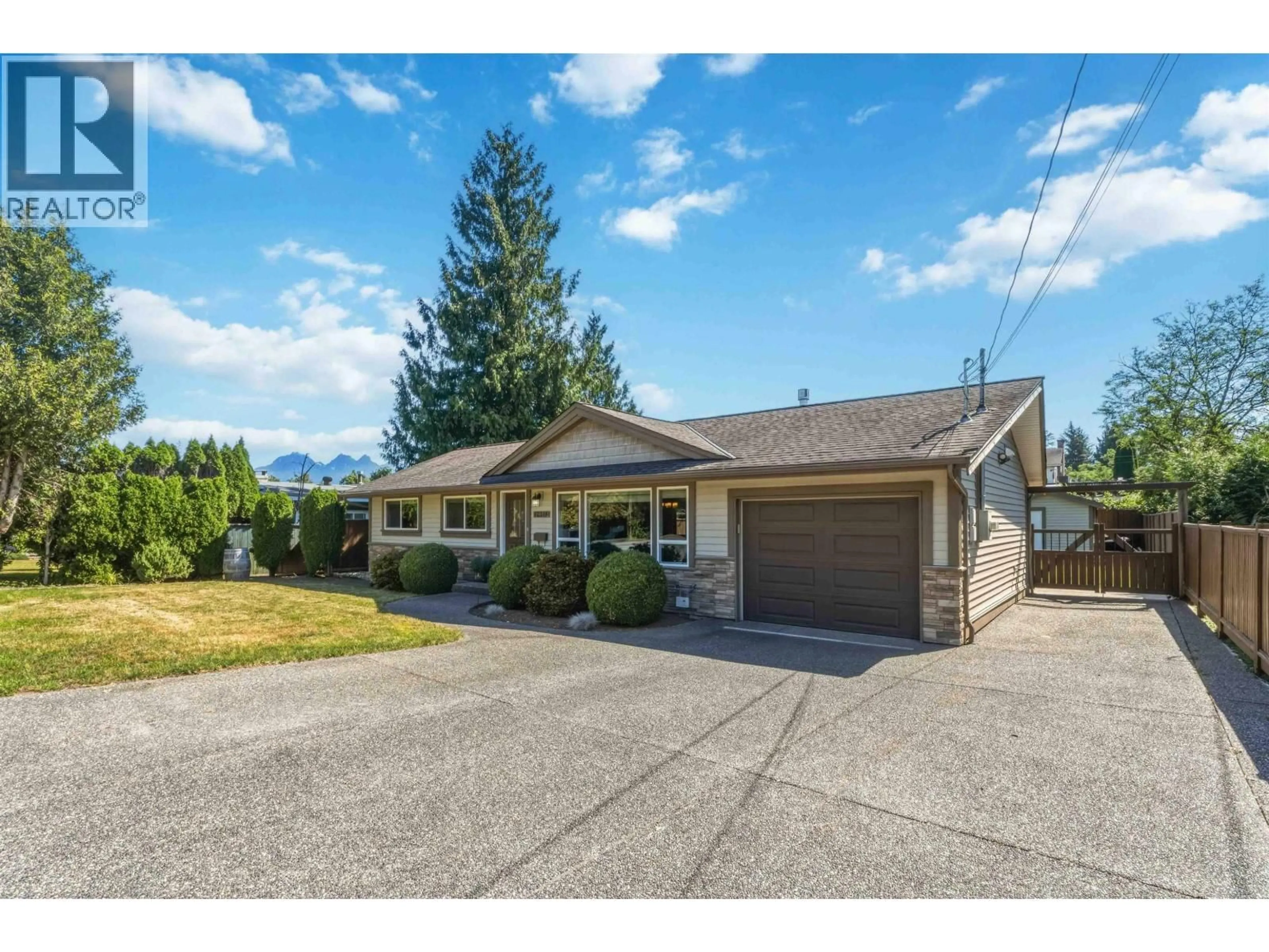 Home with vinyl exterior material, unknown for 12316 227 STREET, Maple Ridge British Columbia V2X6J7