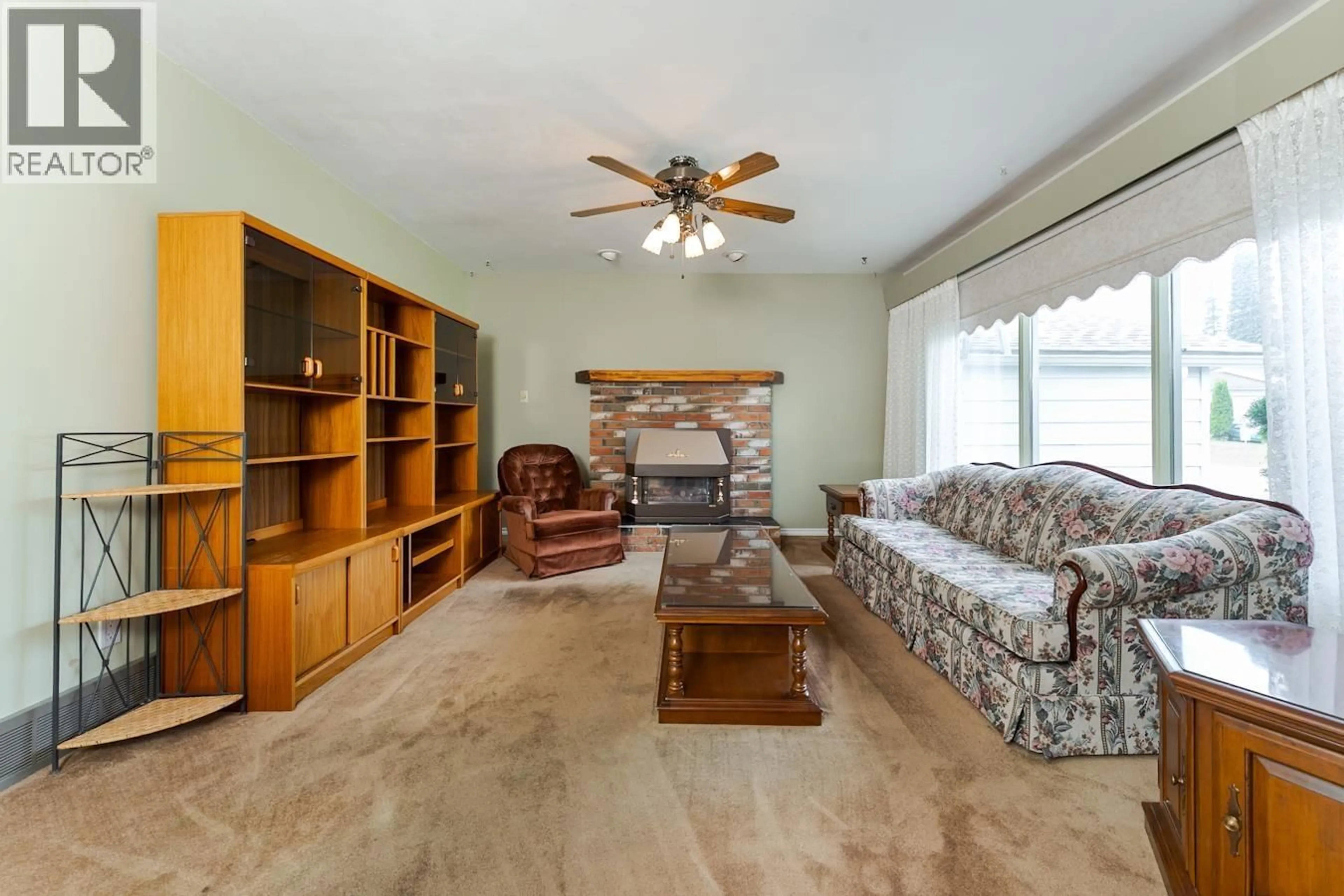 Living room with furniture, unknown for 6712 LILAC CRESCENT, Prince George British Columbia V2K3G9