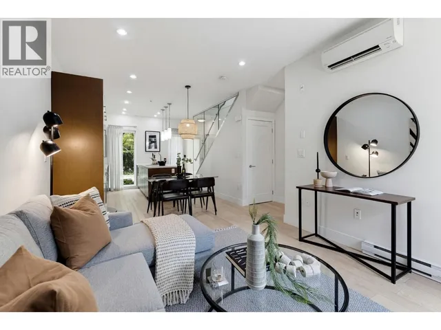 637 VICTORIA DRIVE, Vancouver 5
