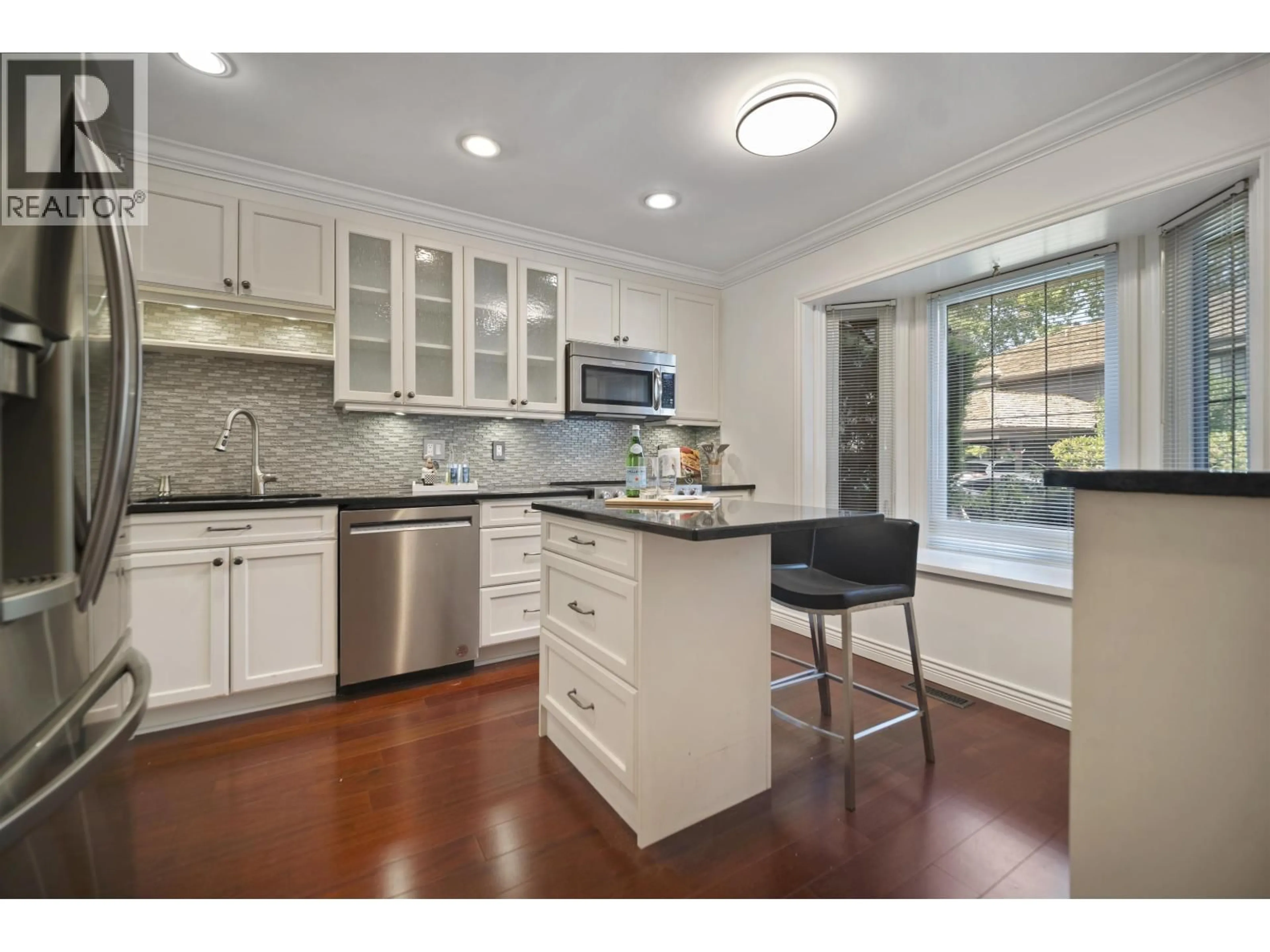 Open concept kitchen, unknown for 54 - 8111 SAUNDERS ROAD, Richmond British Columbia V7A4L9