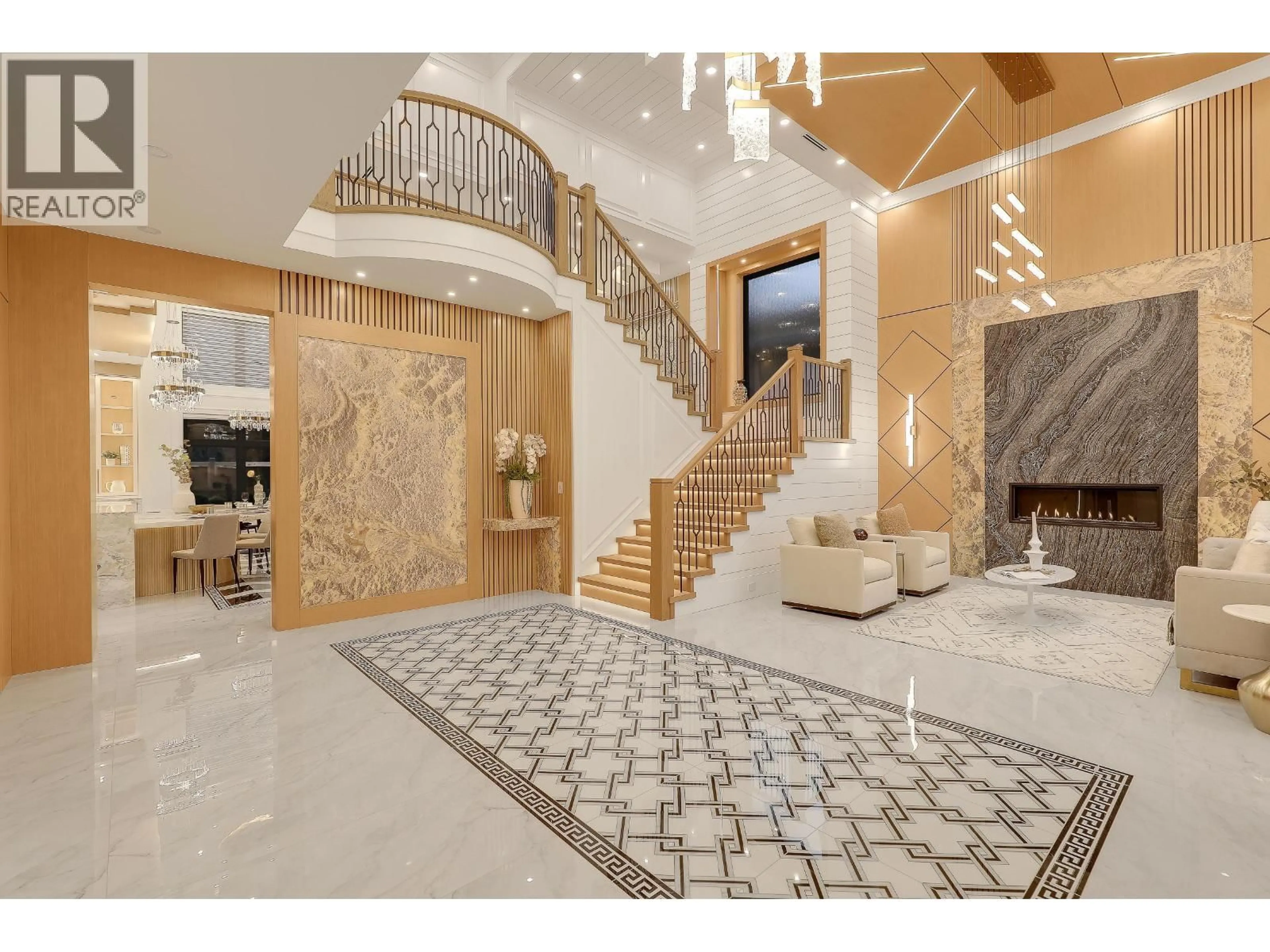 Indoor foyer for 5891 RIVERDALE DRIVE, Richmond British Columbia V7C2E4
