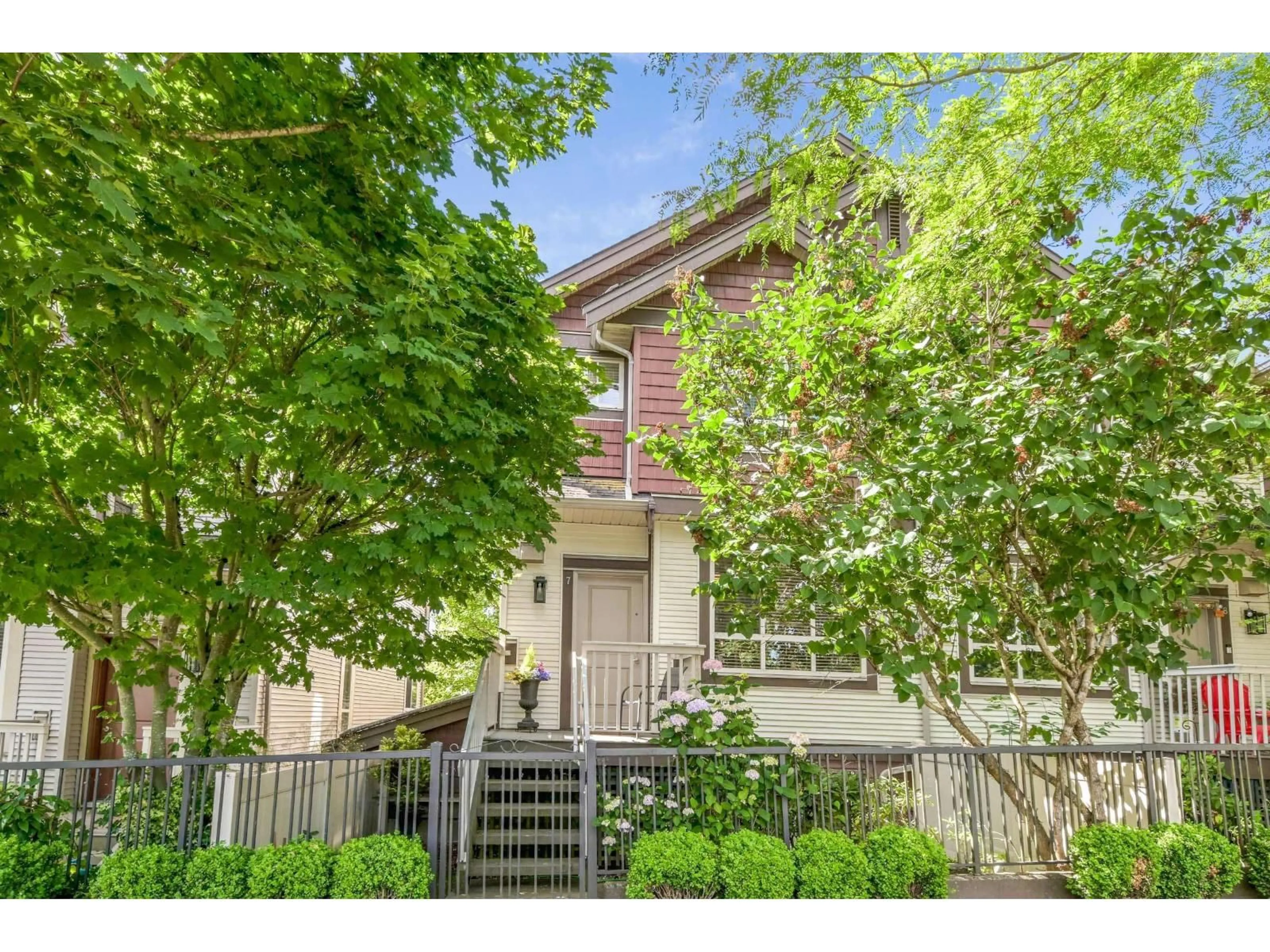 Unknown for 7 - 19560 68 AVENUE, Surrey British Columbia V4N5Y5