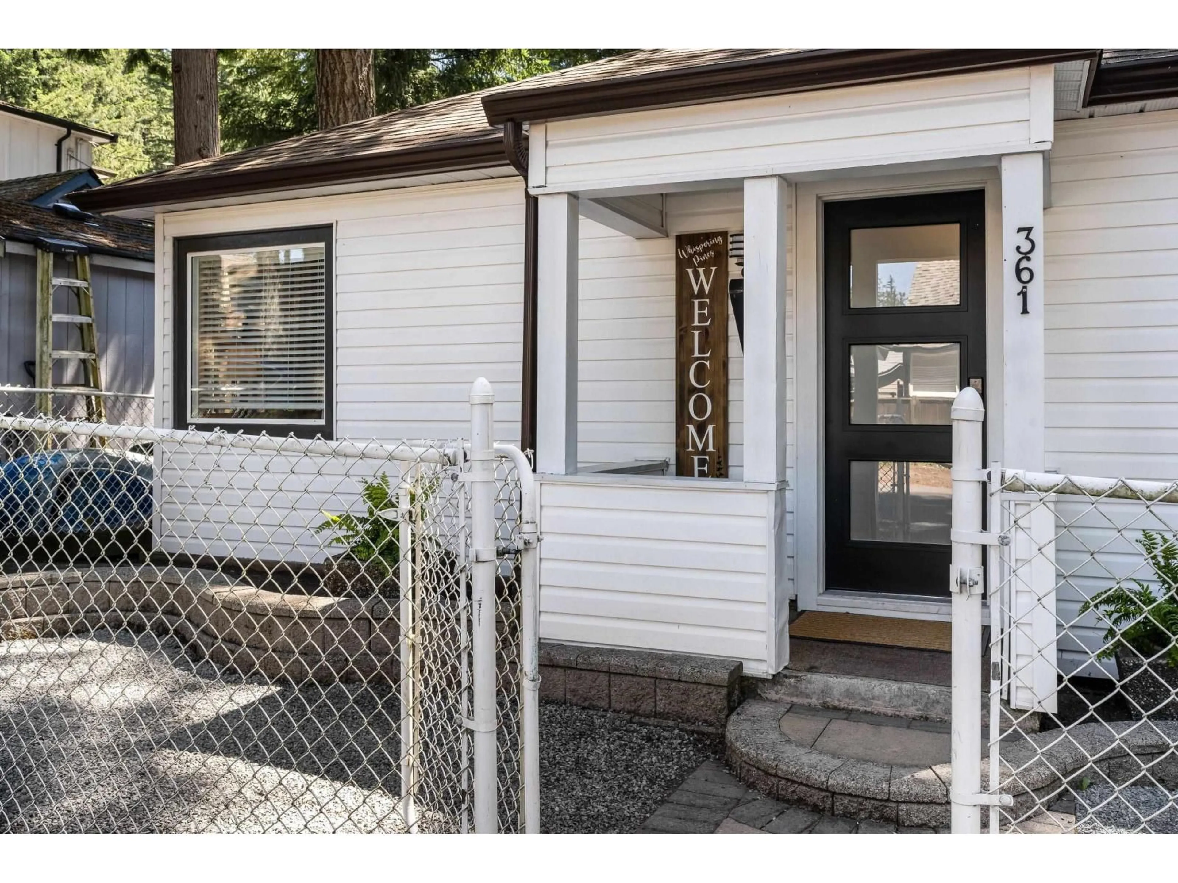 Unknown for 361 PINE STREET, Cultus Lake British Columbia V2R4Y9