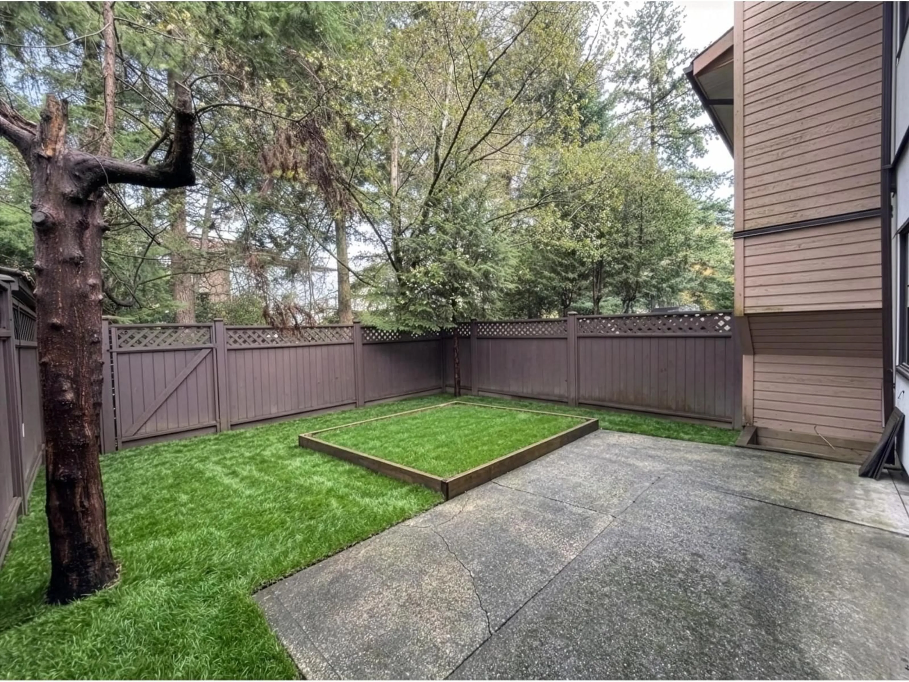 Patio, forest/trees view for 13335 70B AVENUE, Surrey British Columbia V3W7Z3