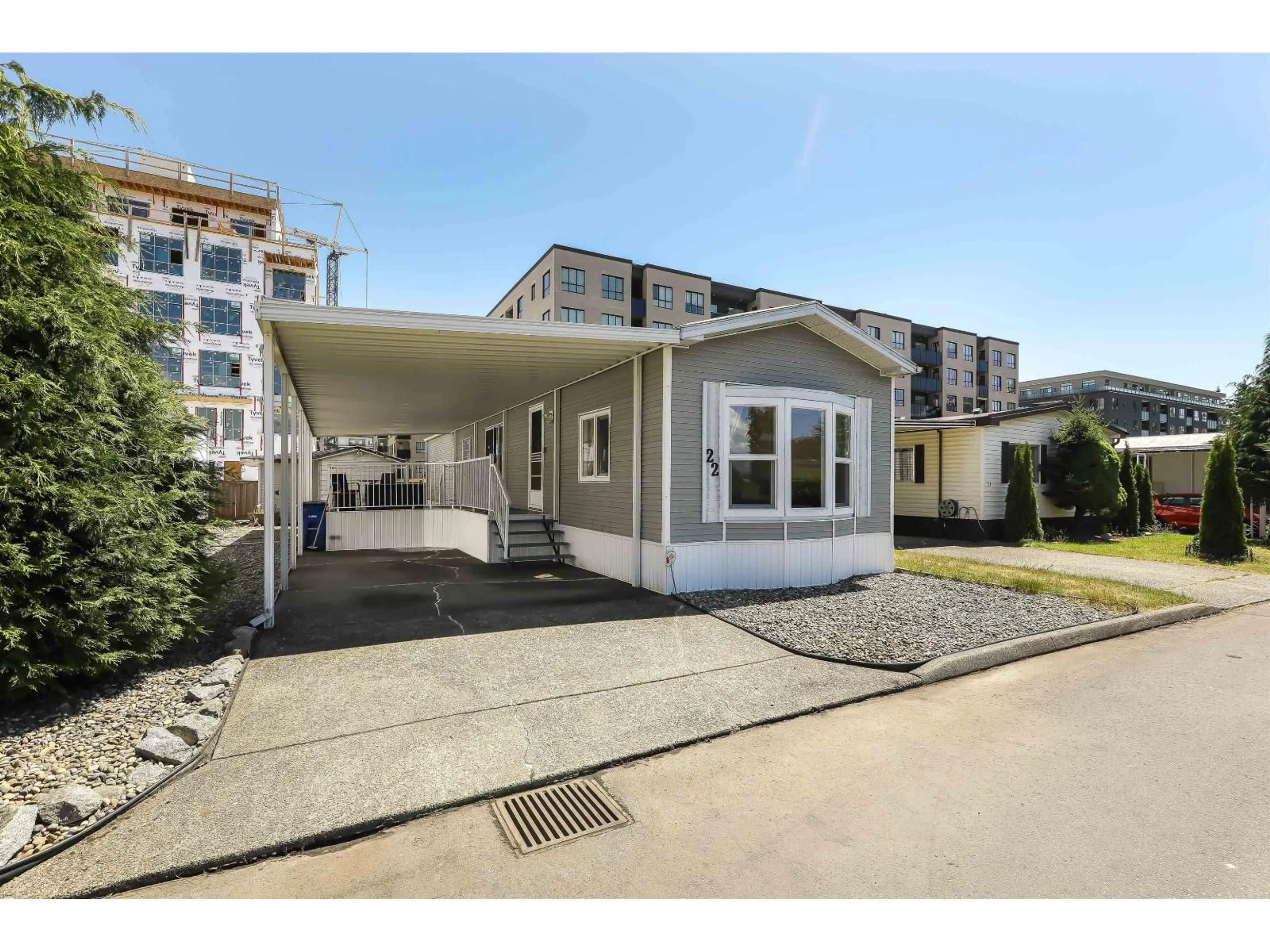 Home with vinyl exterior material, street for 22 - 8670 156 STREET, Surrey British Columbia V3S3S1