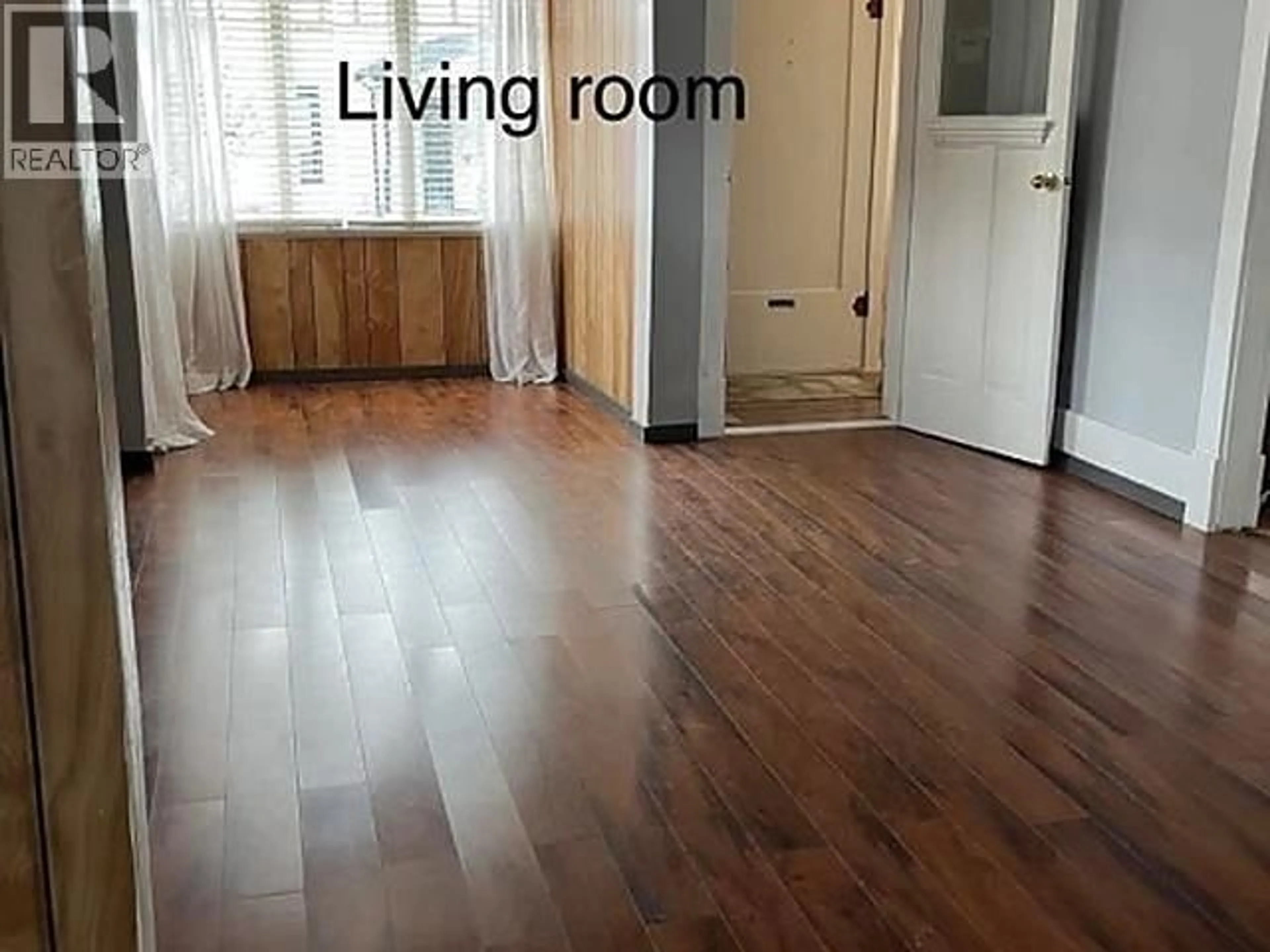 A pic of a room for 3253 SCHOOL AVENUE, Vancouver British Columbia V5R5N4