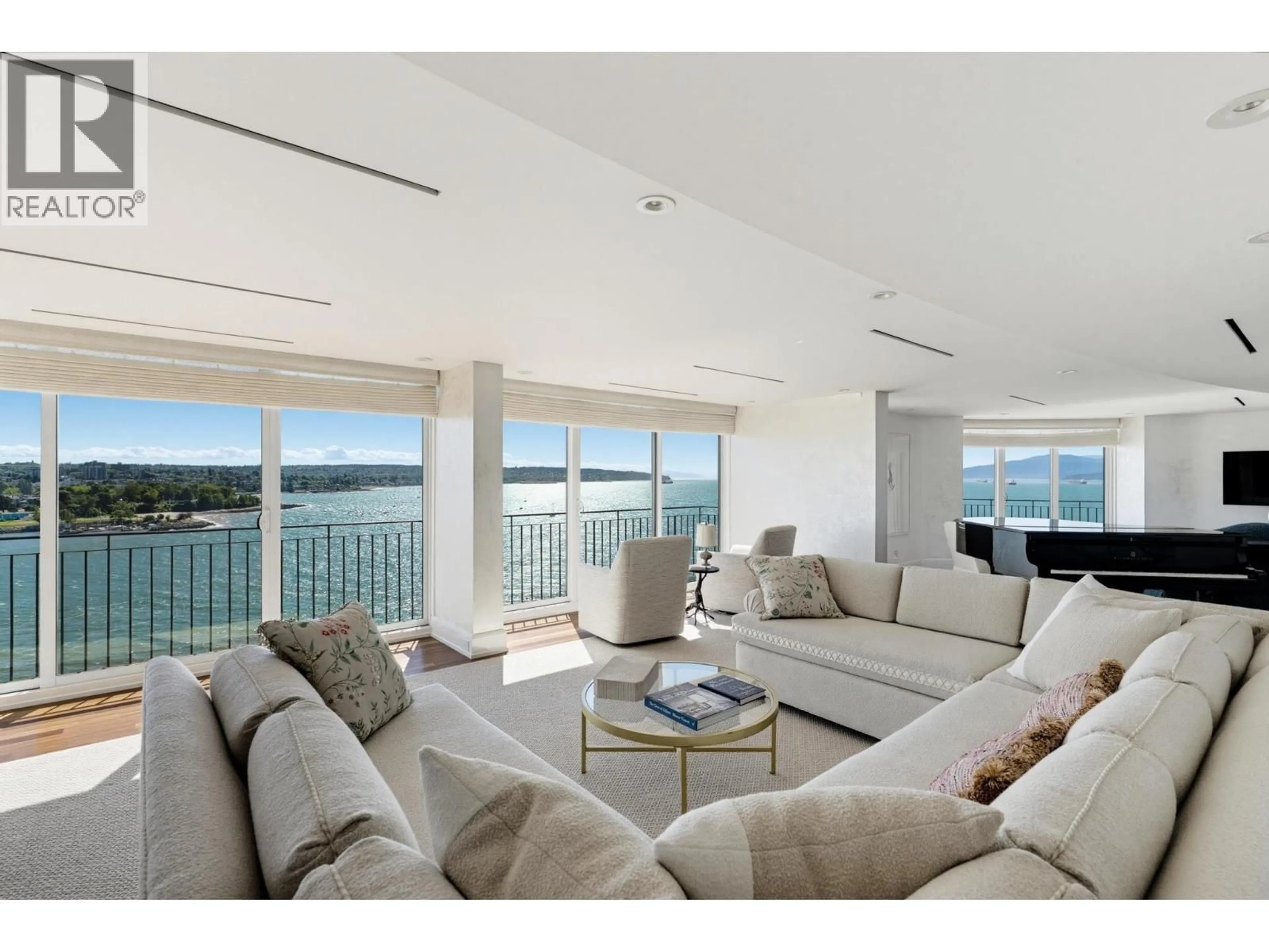 Living room with furniture, unknown for 1301 - 1575 BEACH AVENUE, Vancouver British Columbia V6G1Y5