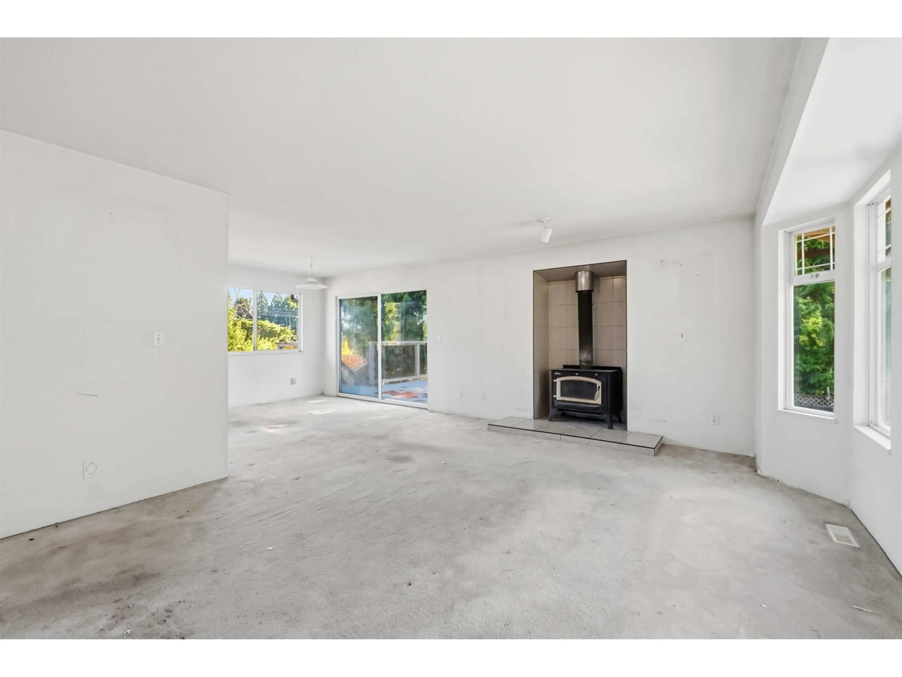 A pic of a room for 19741 47 AVENUE, Langley British Columbia V3A6C3