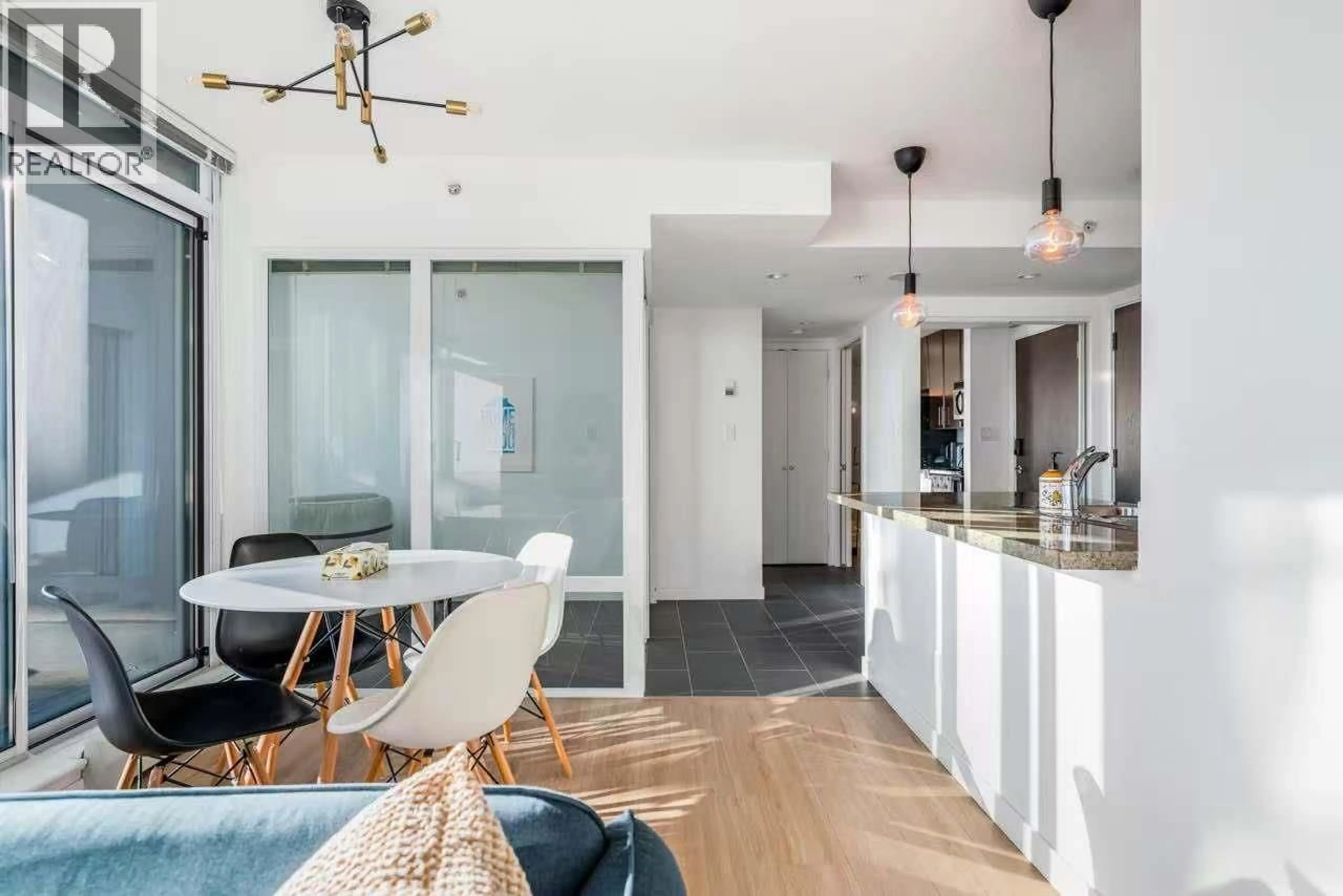 Open concept kitchen, unknown for 518 - 618 ABBOTT STREET, Vancouver British Columbia V6B0C1
