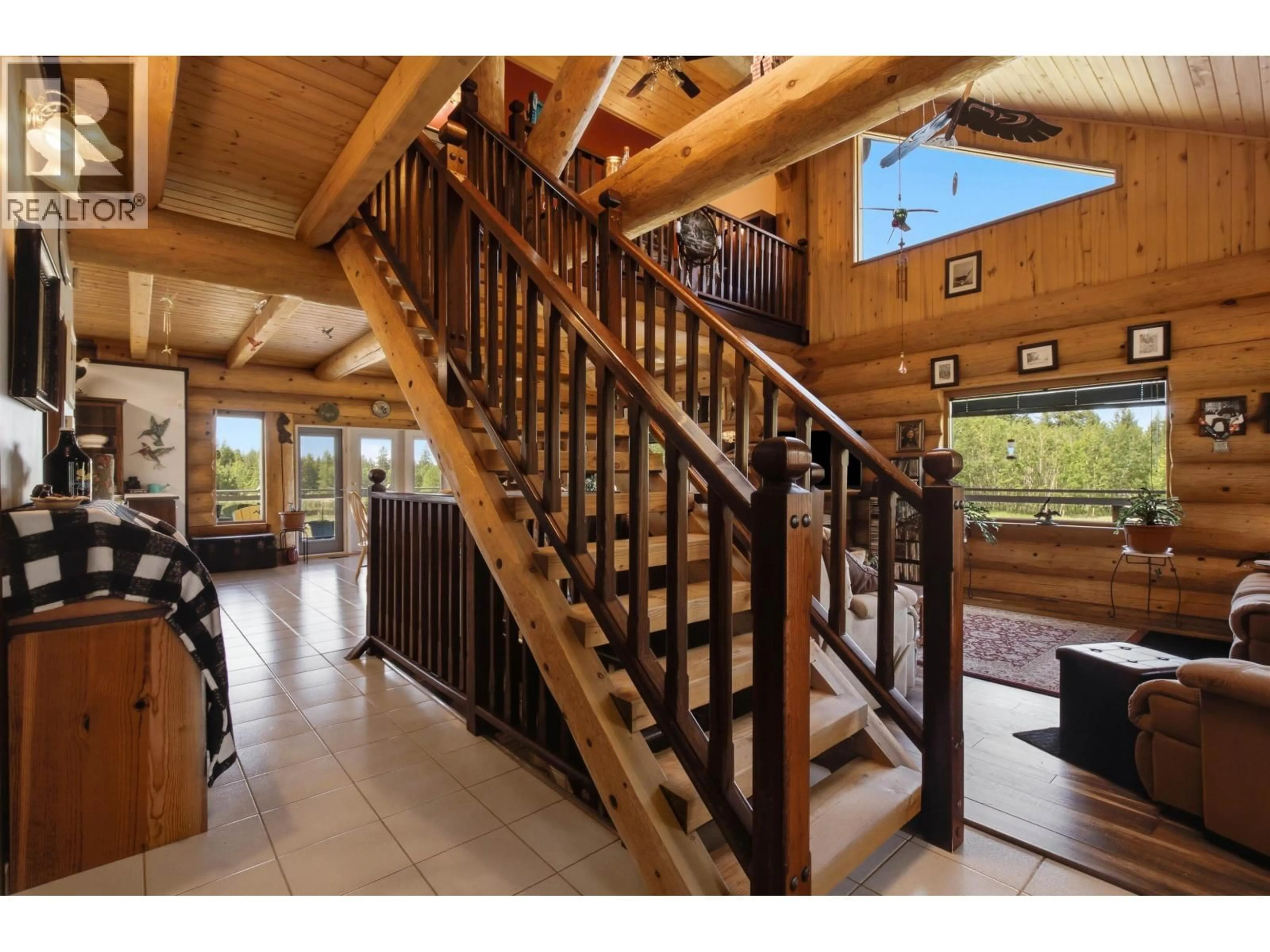 Indoor foyer for 248 BORLAND DRIVE, Williams Lake British Columbia V0K2G0