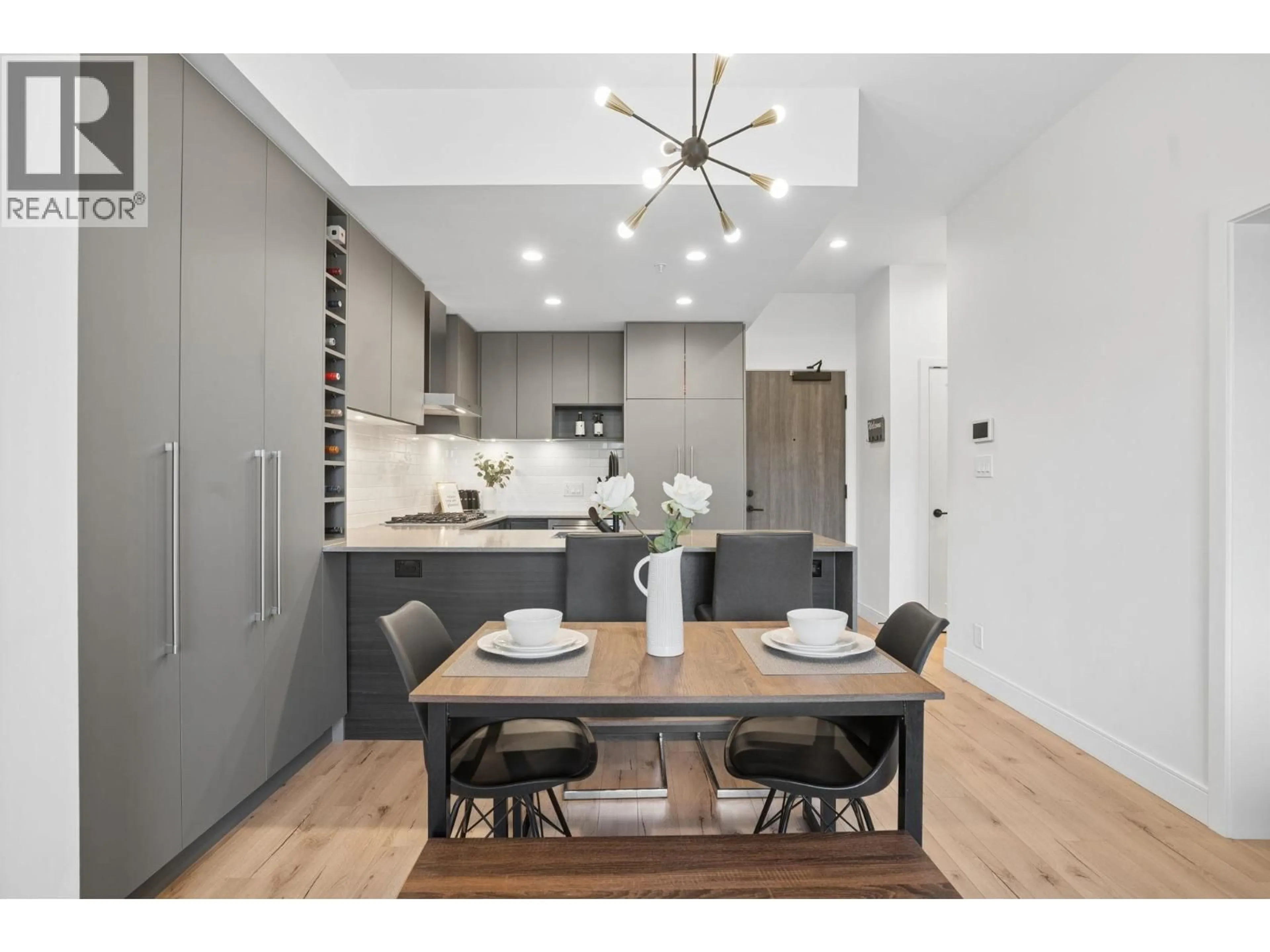 Open concept kitchen, unknown for 326 - 55 KLAHANIE DRIVE, Port Moody British Columbia V3H0M9