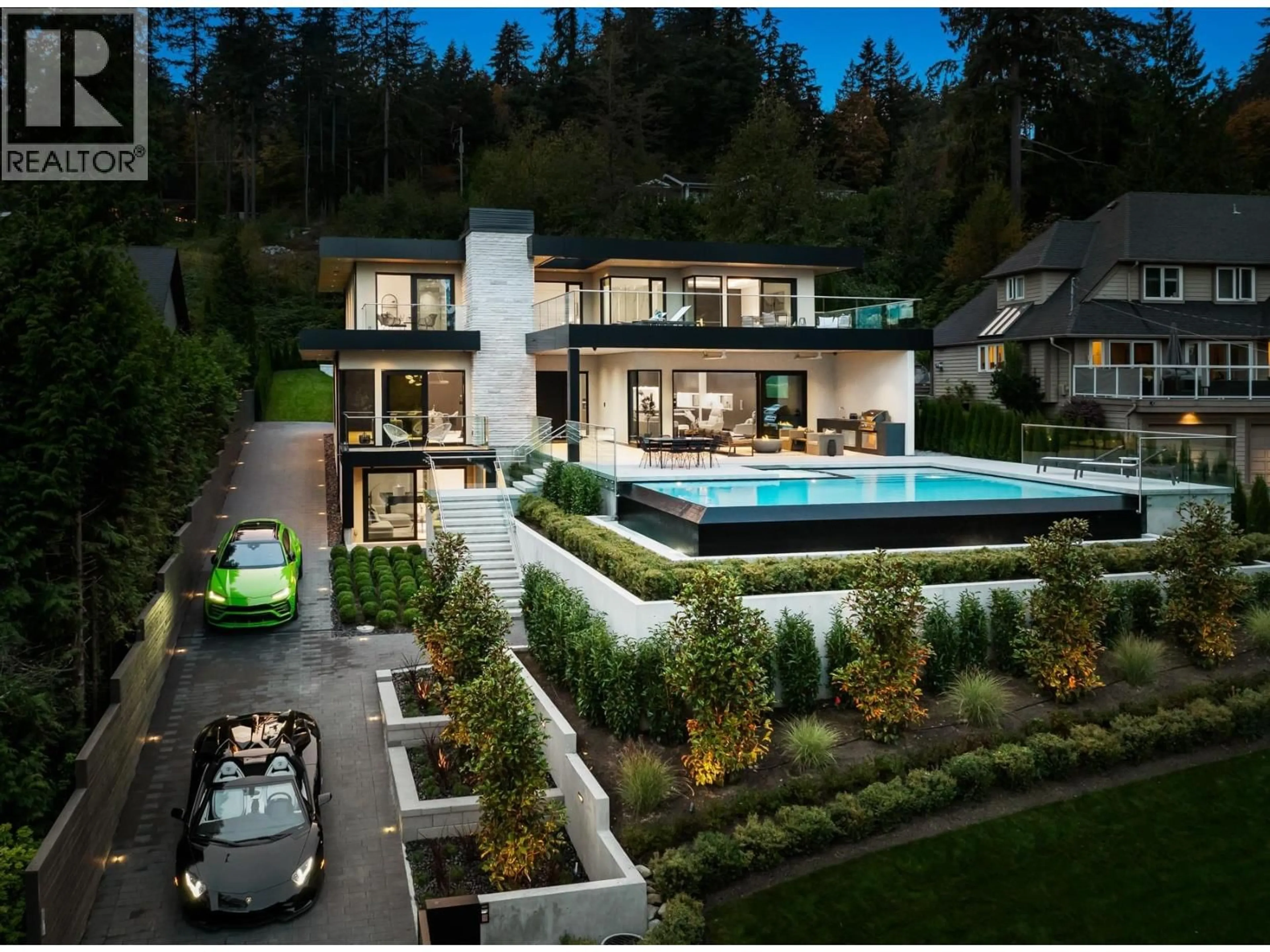 Unknown for 449 HILLCREST STREET, West Vancouver British Columbia V7V2L8