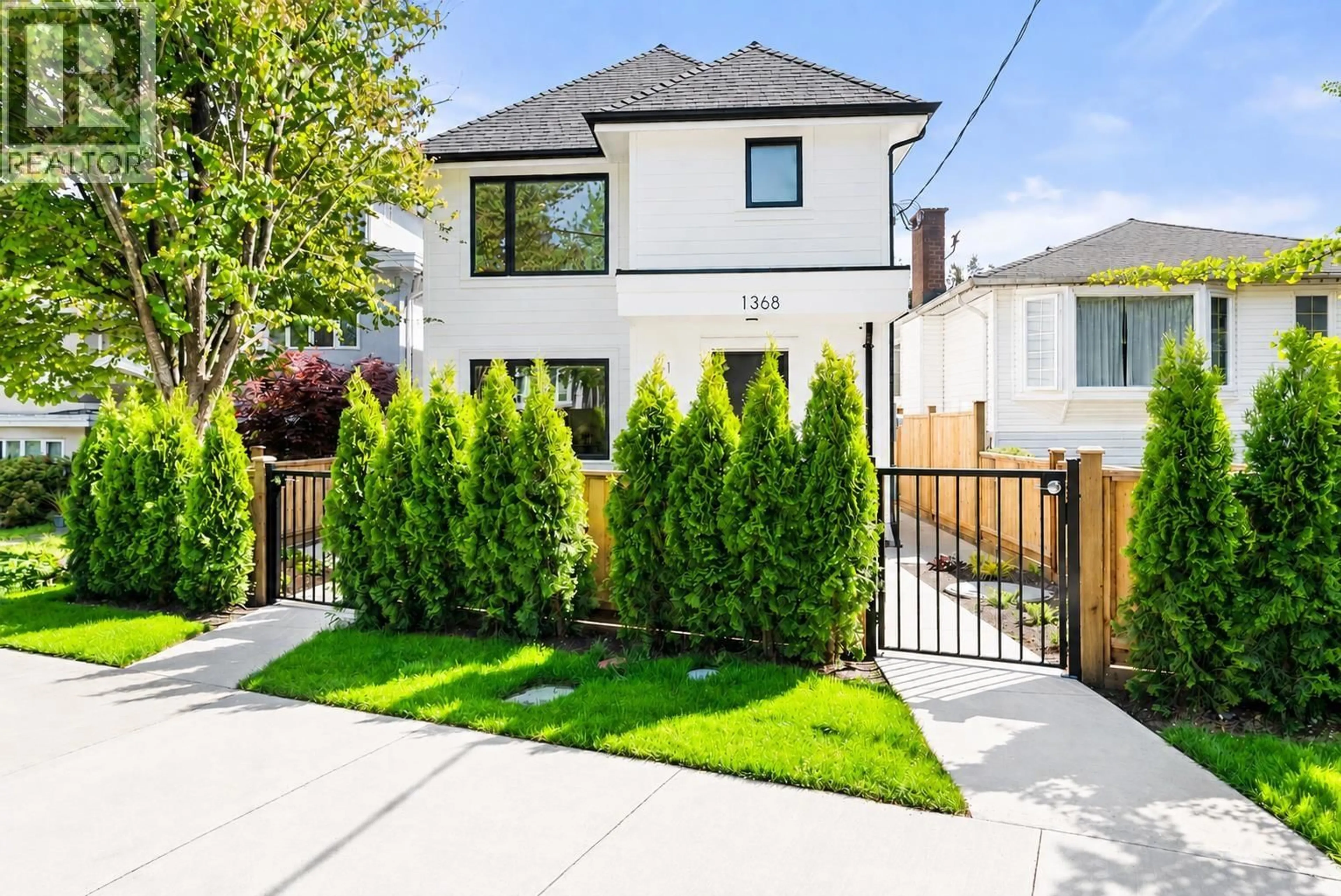 Unknown for 1 - 1368 PARK DRIVE, Vancouver British Columbia V6P2K6