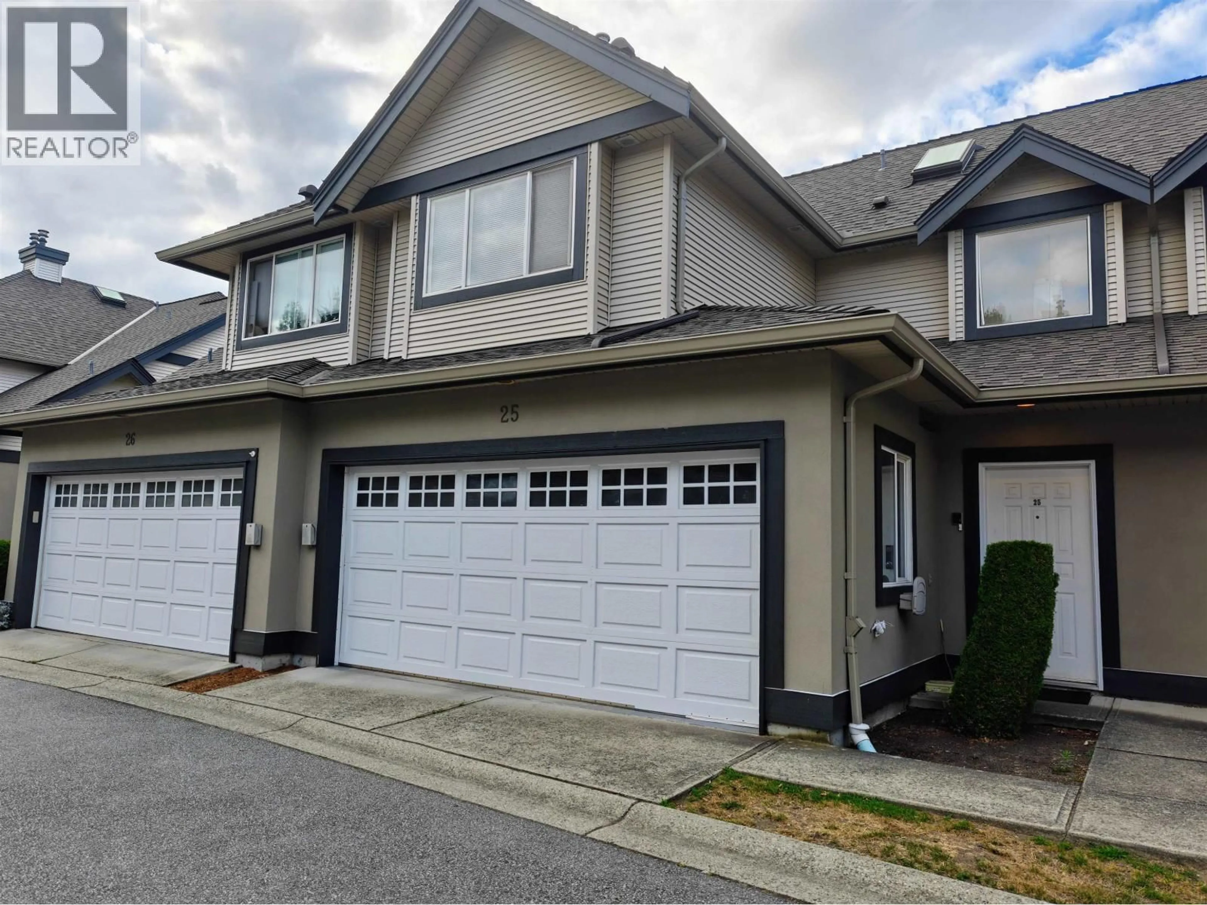 Home with vinyl exterior material, street for 25 - 11888 MELLIS DRIVE, Richmond British Columbia V6X1M1