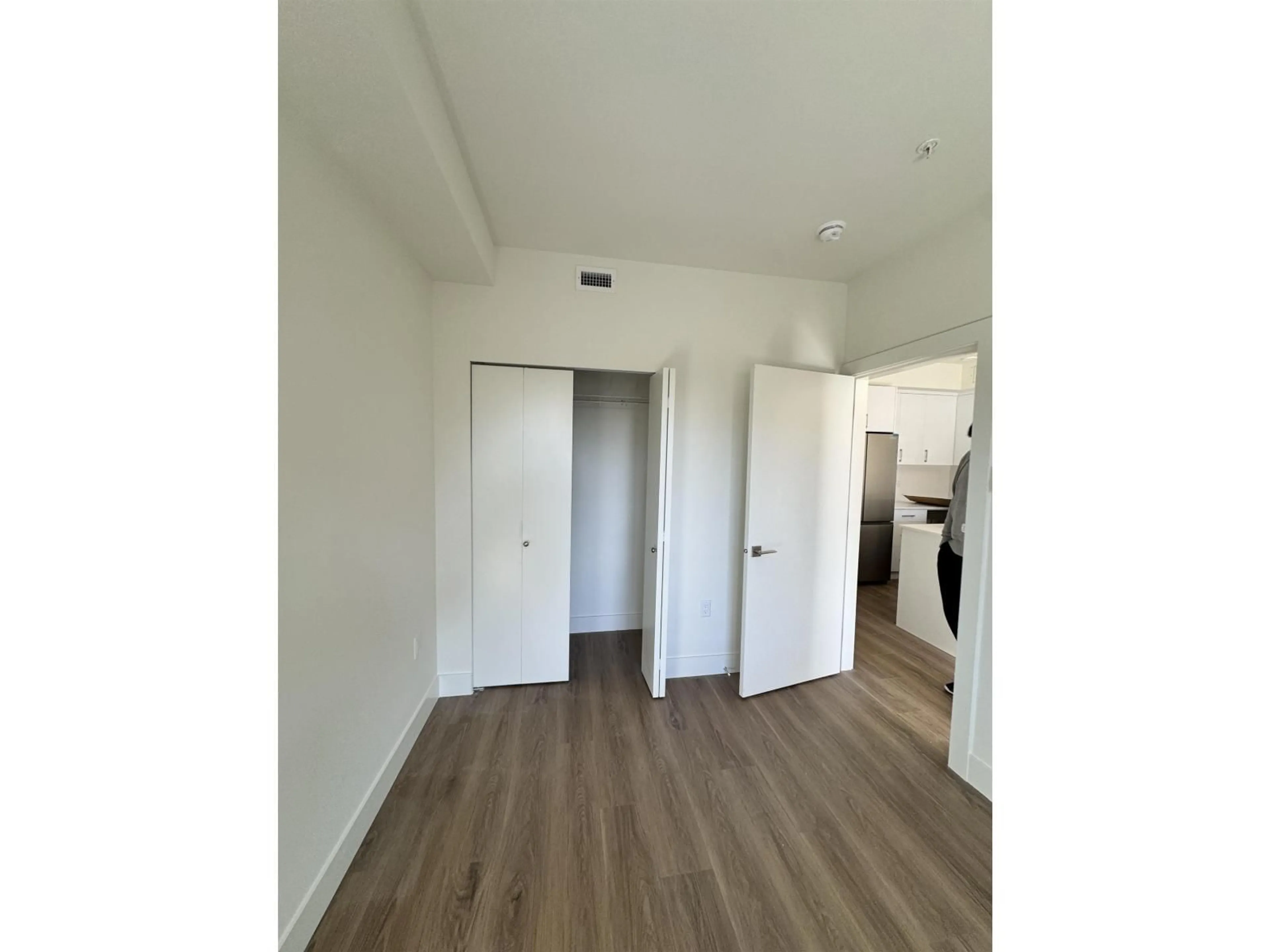 A pic of a room for 305 - 15739 FRASER HIGHWAY, Surrey British Columbia V4N6Y4