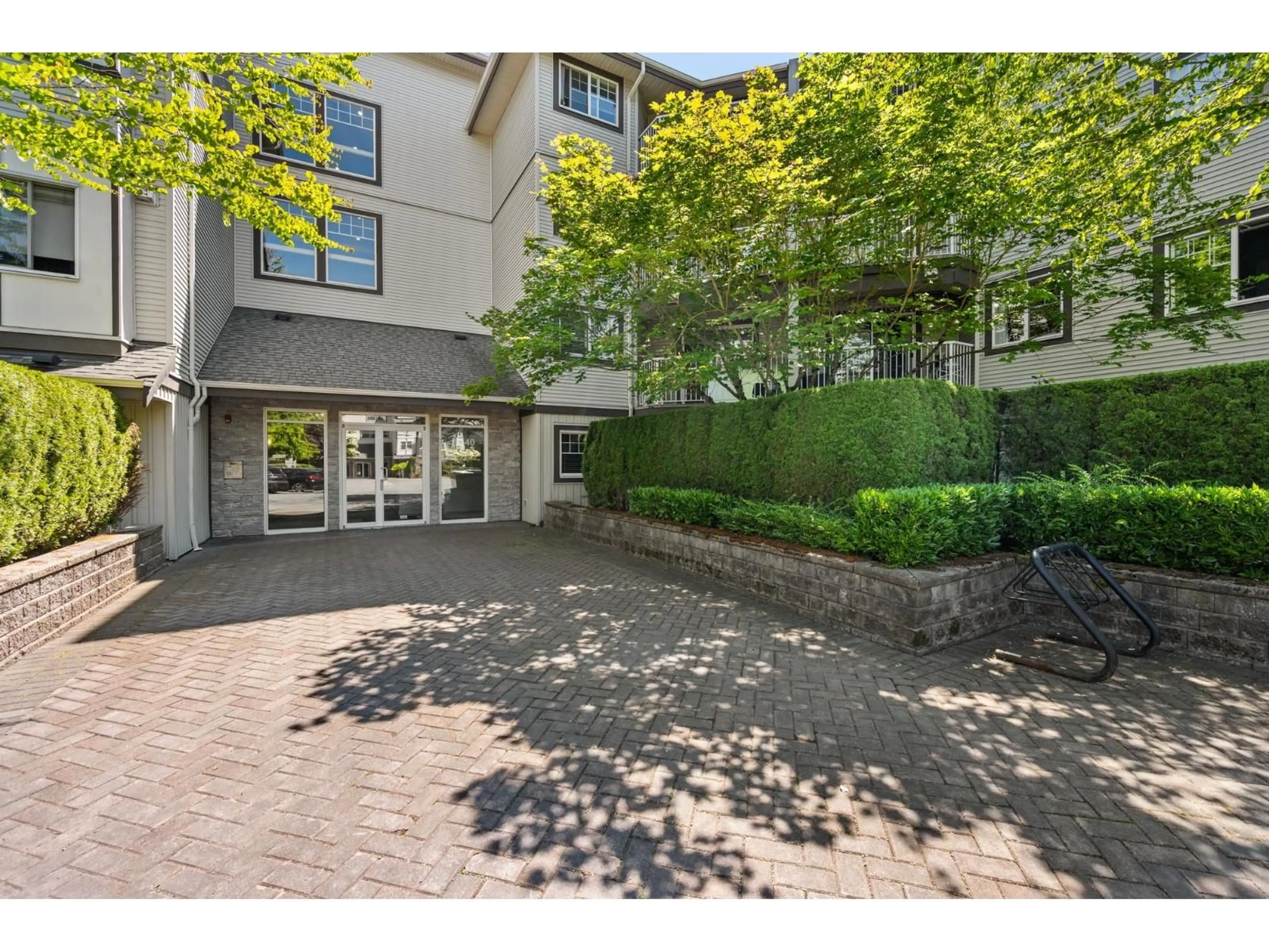 Unknown for 206 - 19340 65 AVENUE, Surrey British Columbia V3S6X5