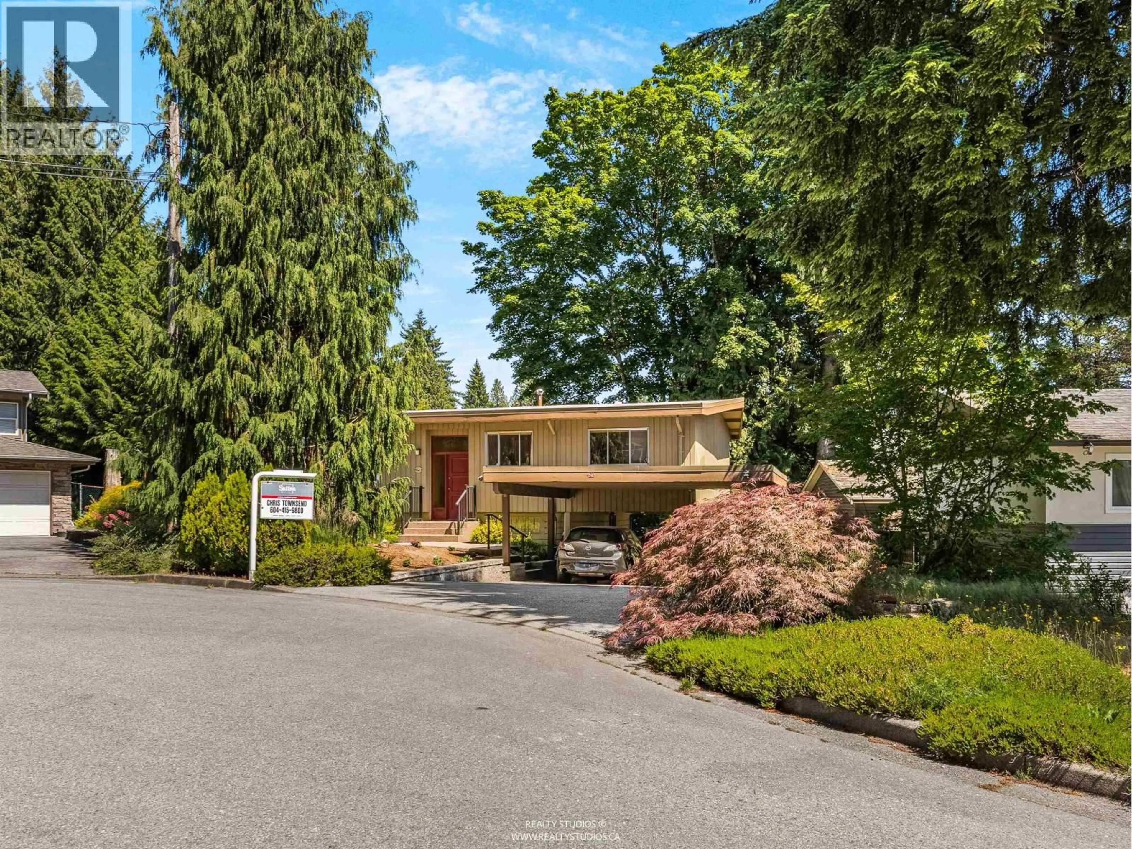 Unknown for 423 WINONA STREET, Coquitlam British Columbia V3K5A5