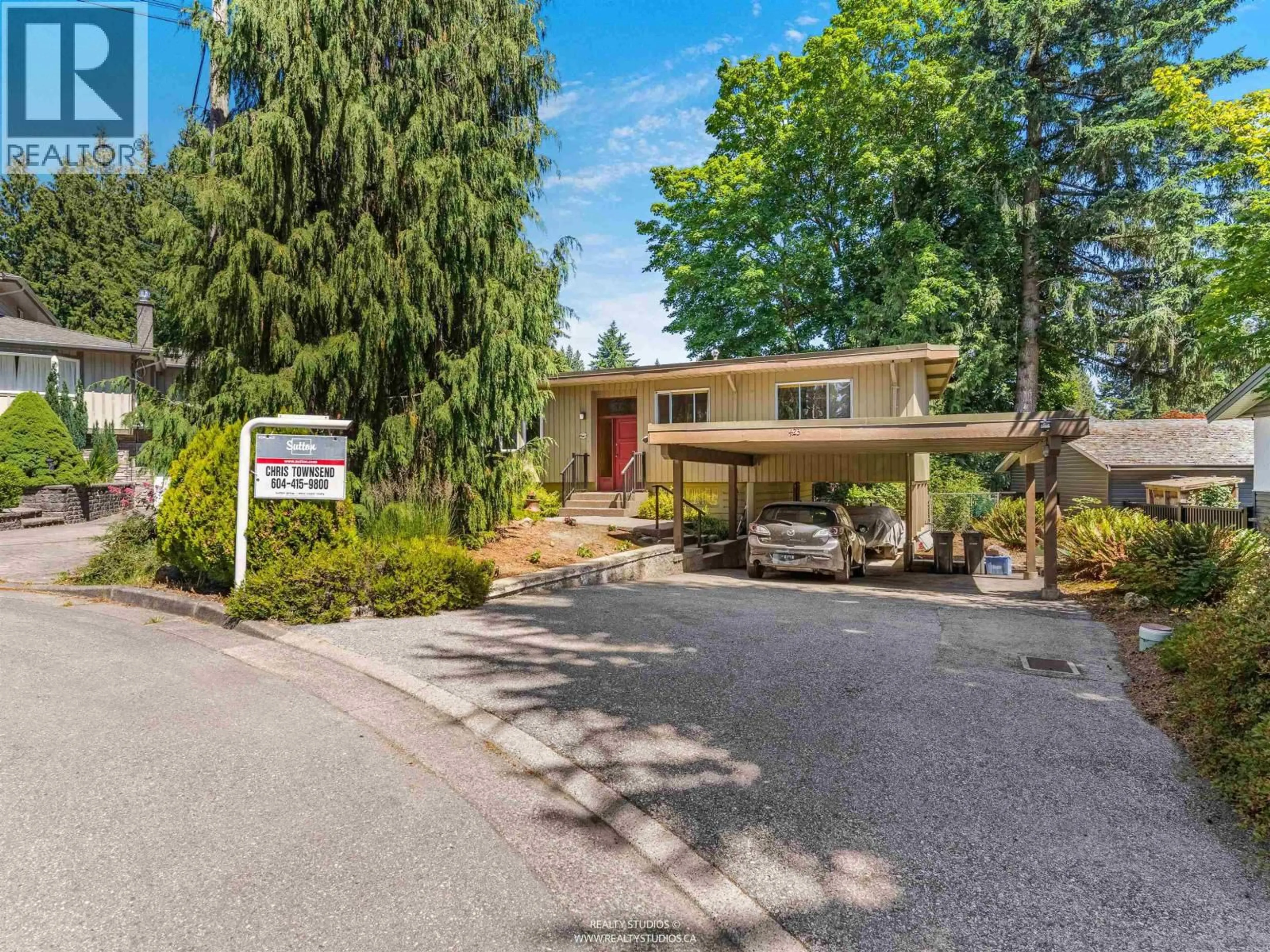Unknown for 423 WINONA STREET, Coquitlam British Columbia V3K5A5