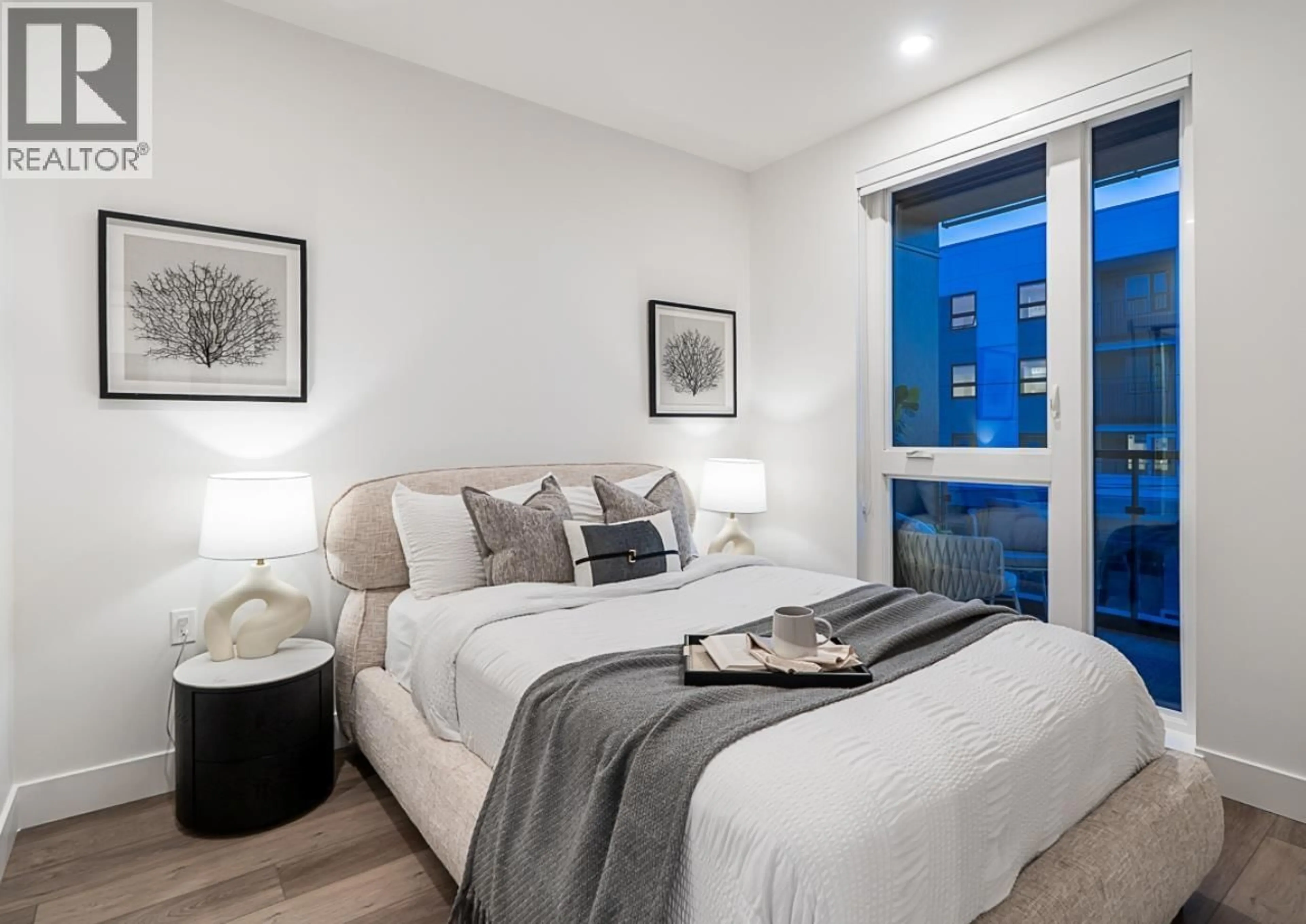 Bedroom with bed, unknown for 201 - 422 LAKEWOOD DRIVE, Vancouver British Columbia V5L0E8
