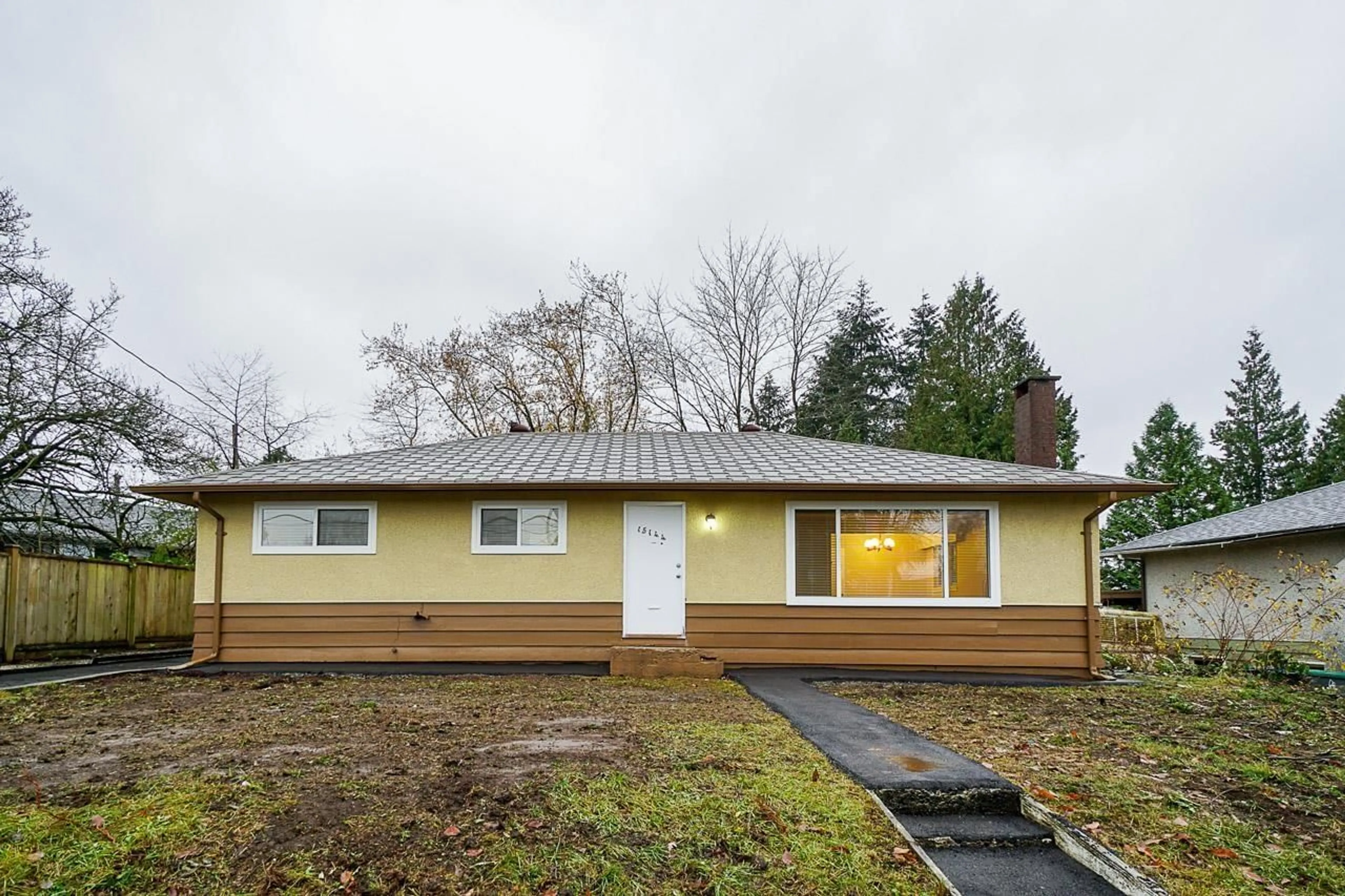 Home with vinyl exterior material, street for 15144 CANARY DRIVE, Surrey British Columbia V3R4V5