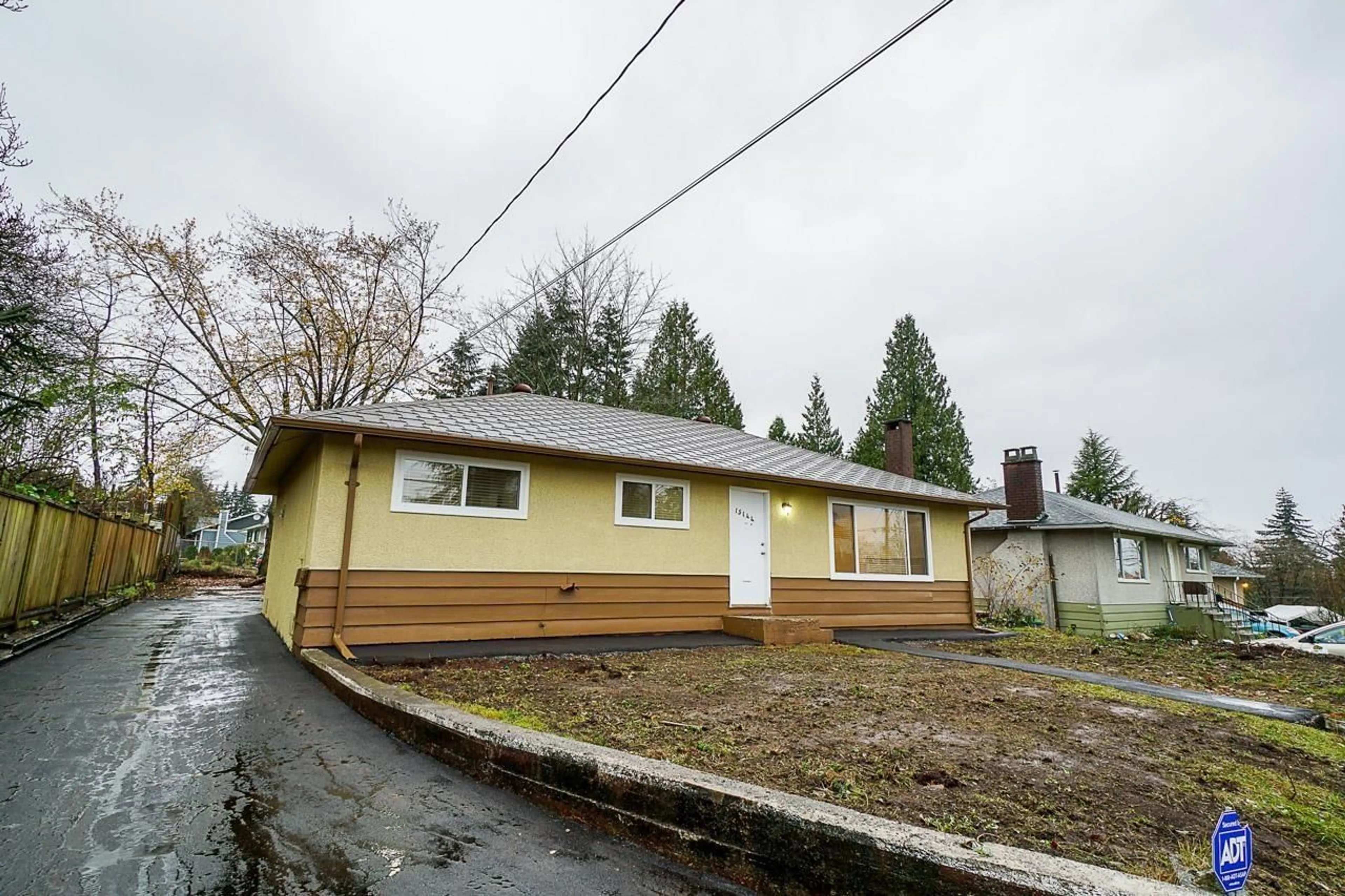 Unknown for 15144 CANARY DRIVE, Surrey British Columbia V3R4V5