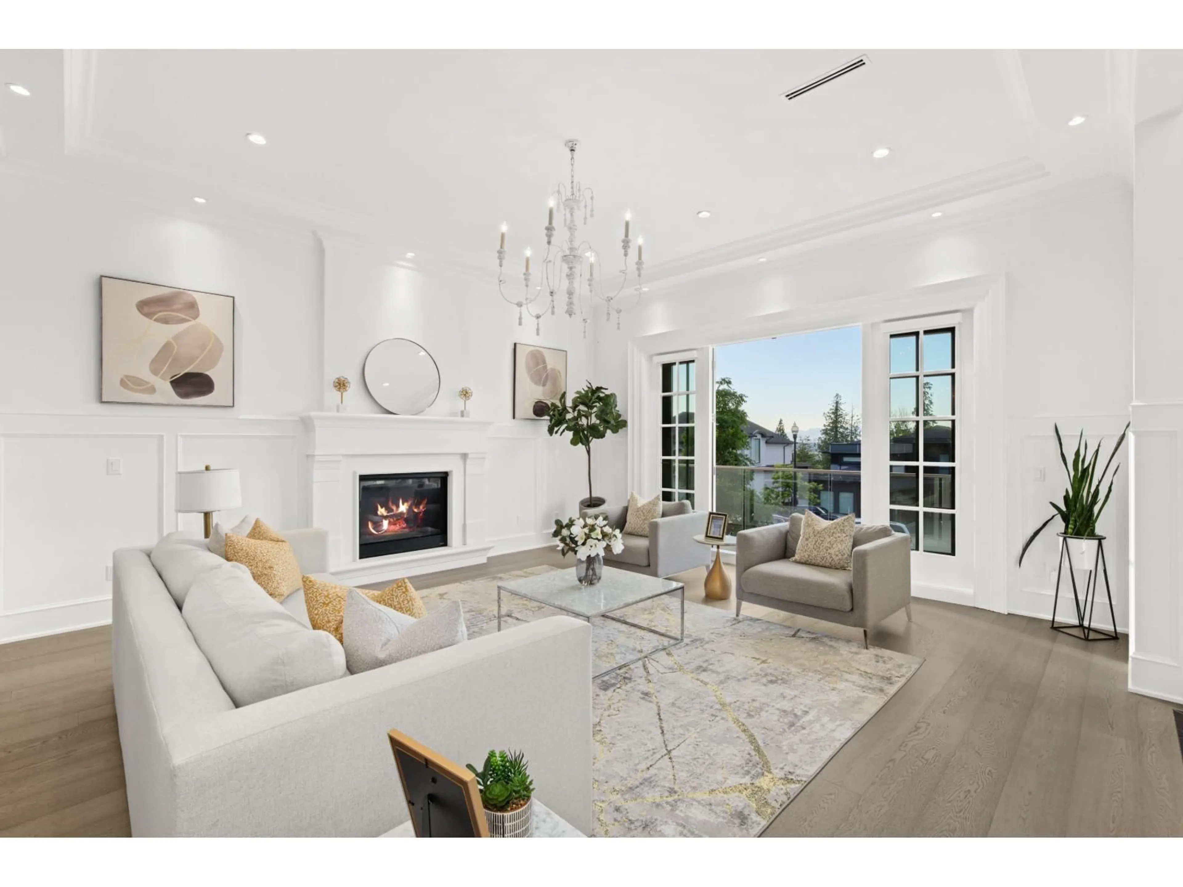 Living room with furniture, unknown for 16738 MCNAIR DRIVE, Surrey British Columbia V3Z0P9