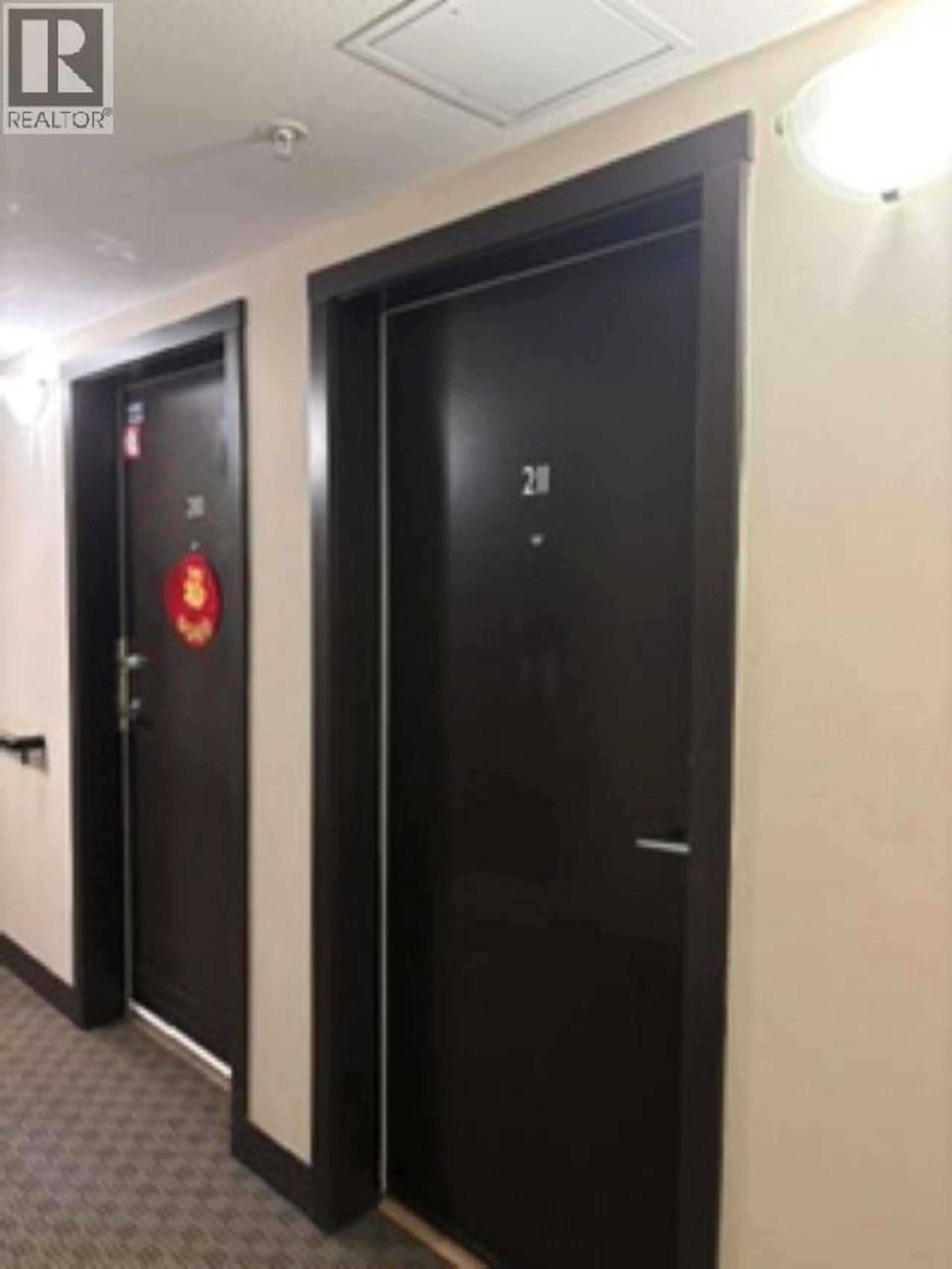 Unknown for 211 - 2150 HASTINGS STREET, Vancouver British Columbia V5L0A5