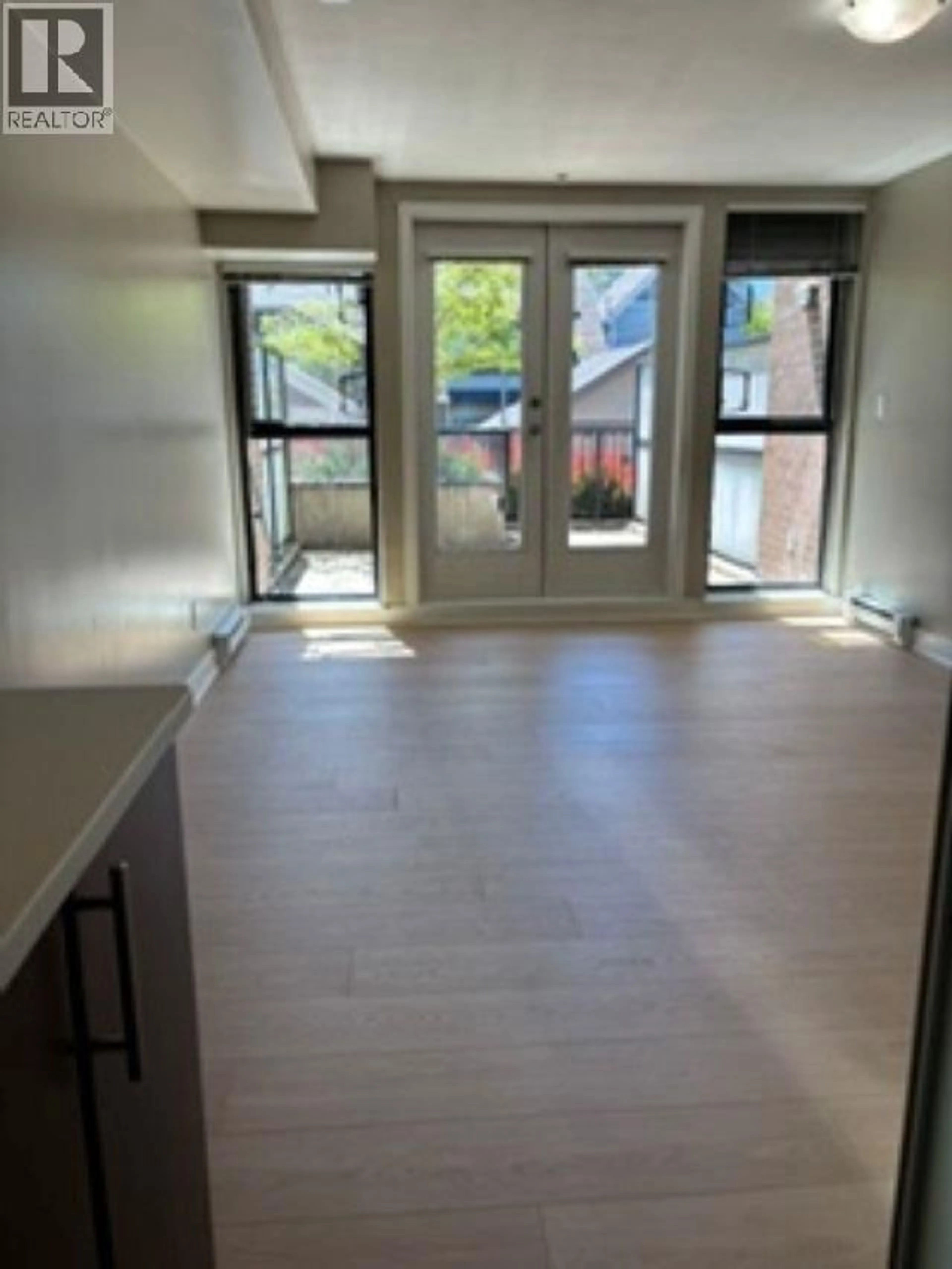 A pic of a room for 211 - 2150 HASTINGS STREET, Vancouver British Columbia V5L0A5