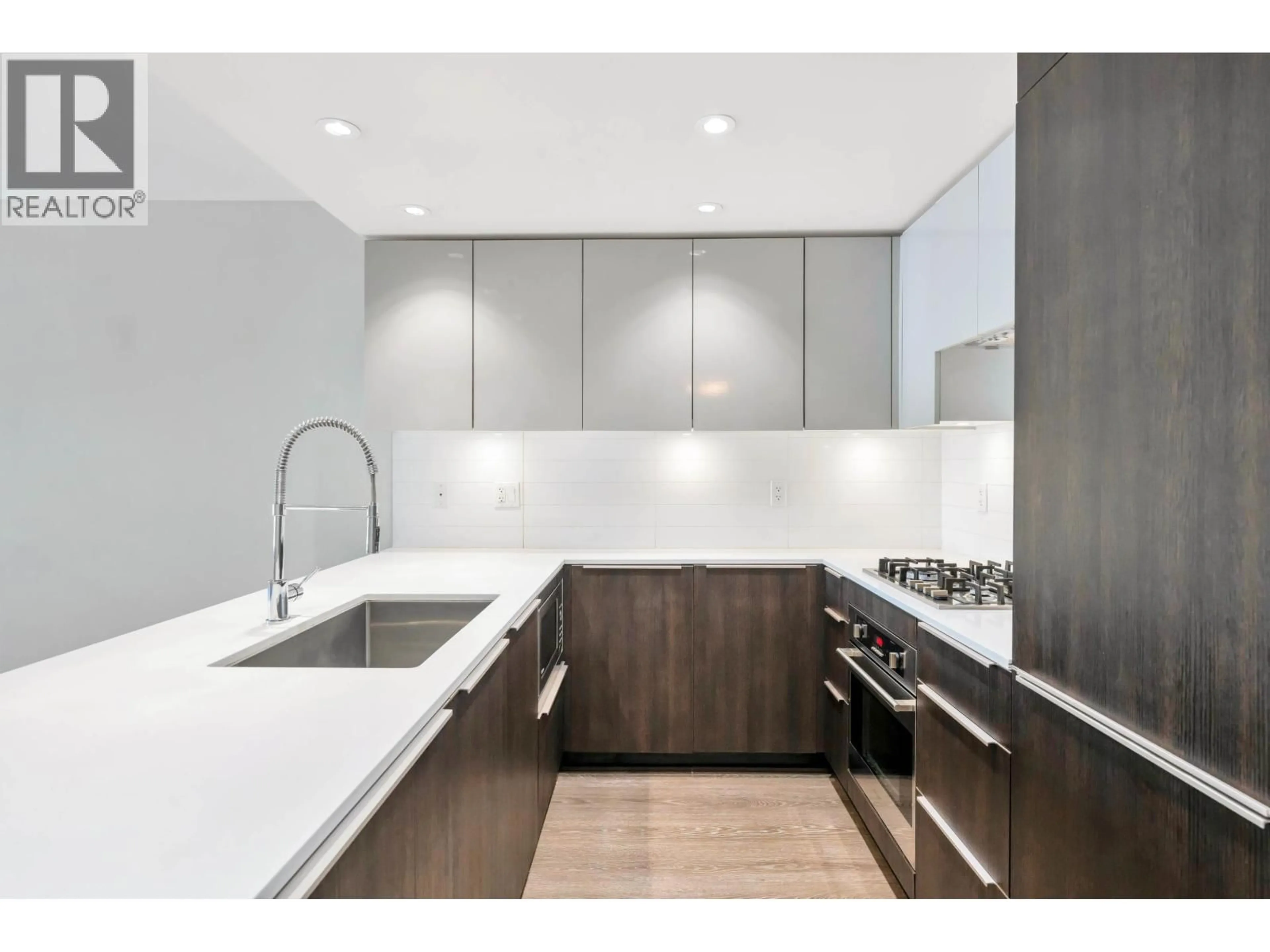 Unknown for 218 - 1588 HASTINGS STREET, Vancouver British Columbia V5L1S5