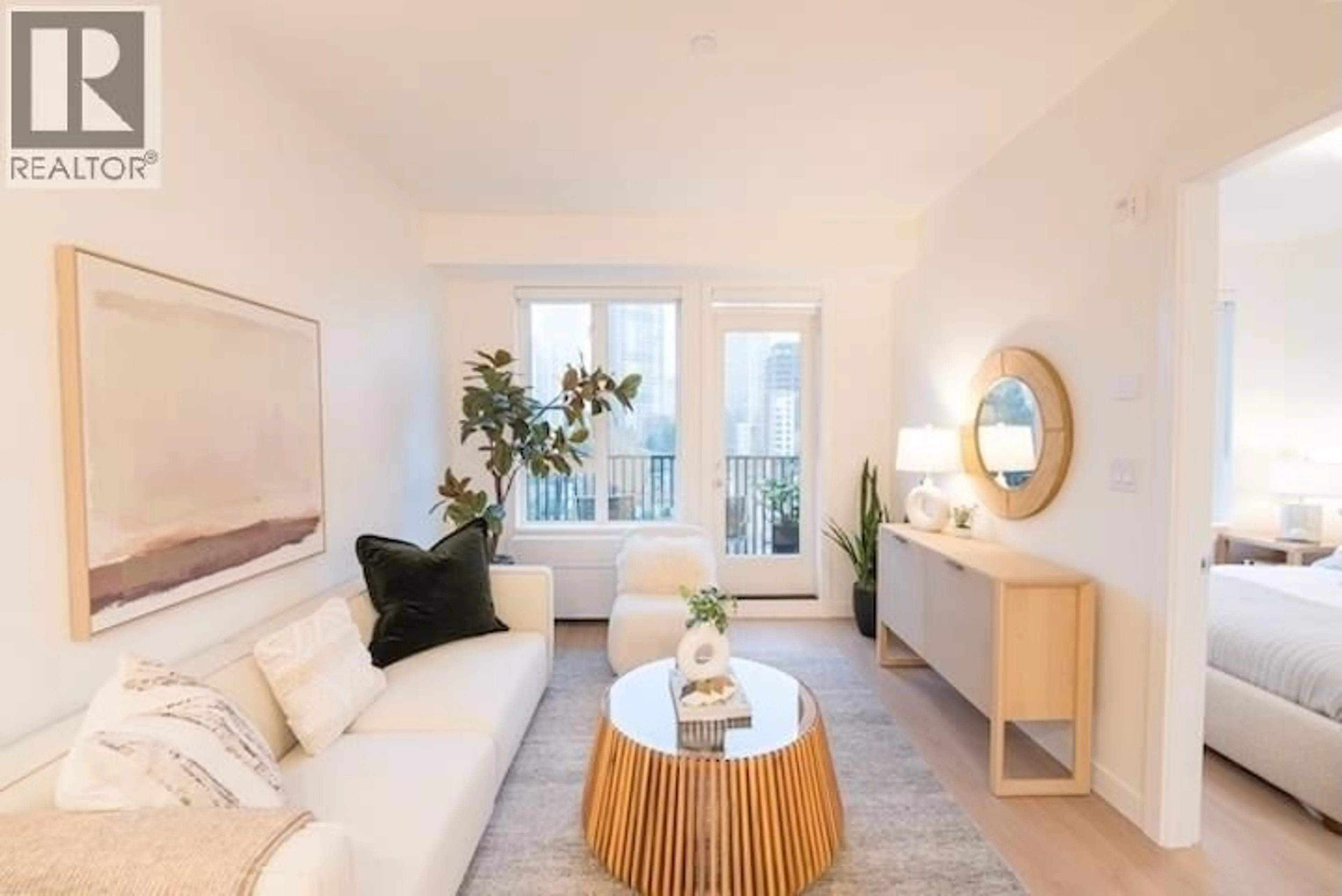 Living room with furniture, unknown for 113 - 588 HARRISON AVENUE, Coquitlam British Columbia V3J3Z6