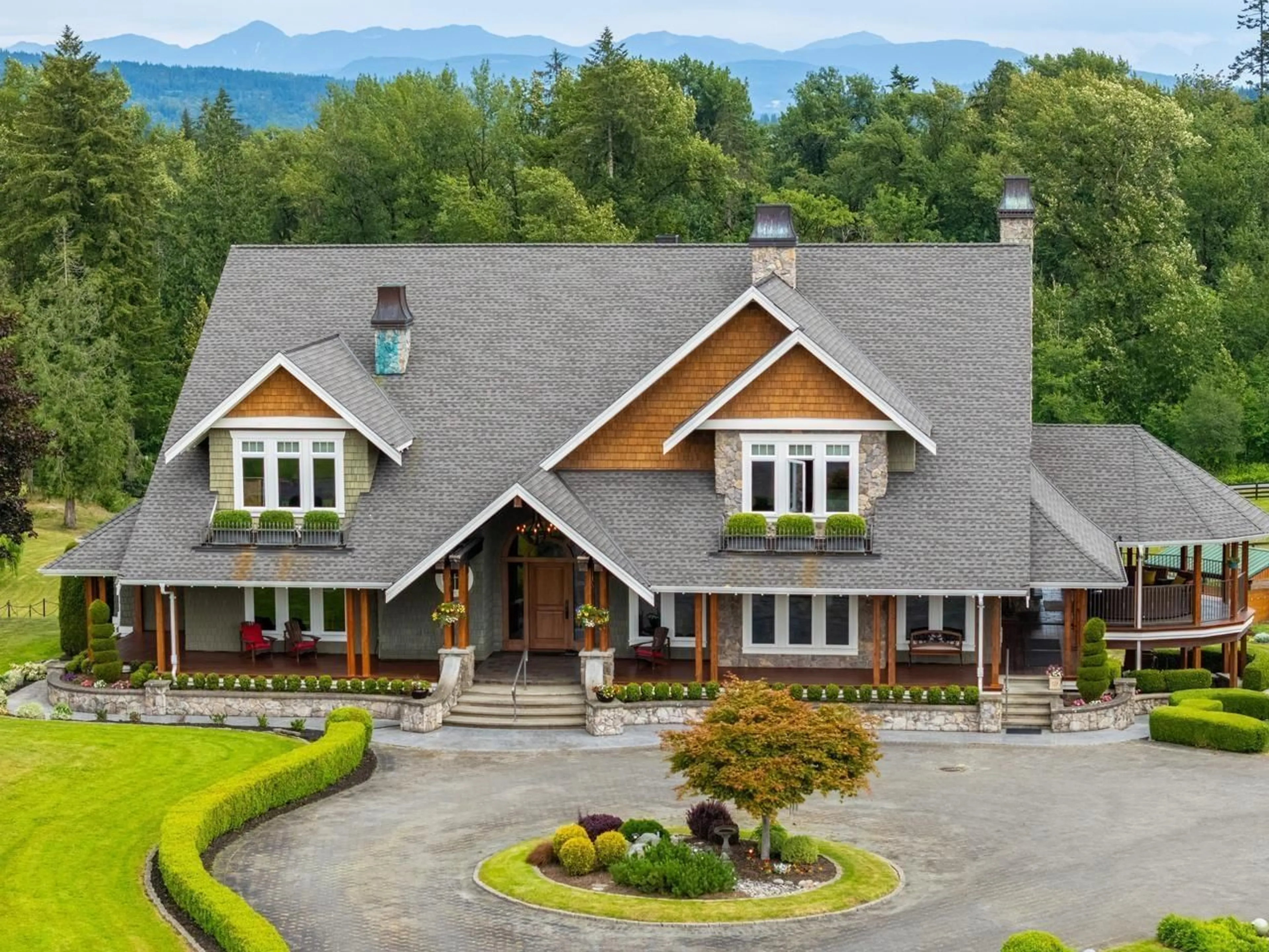 Home with vinyl exterior material, mountain view for 8419 224 STREET, Langley British Columbia V1M3S5
