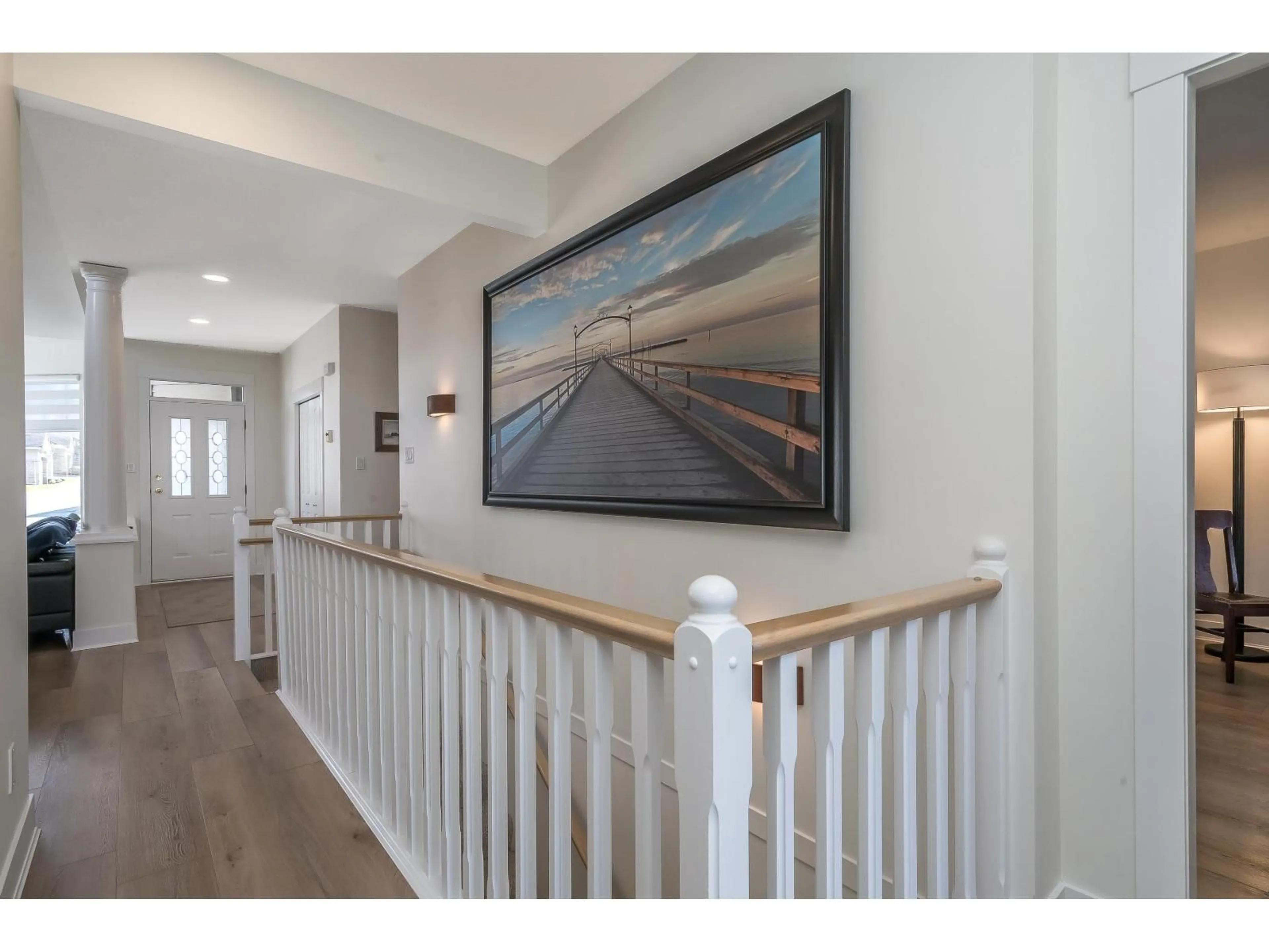 Indoor entryway for 98 - 2533 152 STREET, Surrey British Columbia V4P1N4