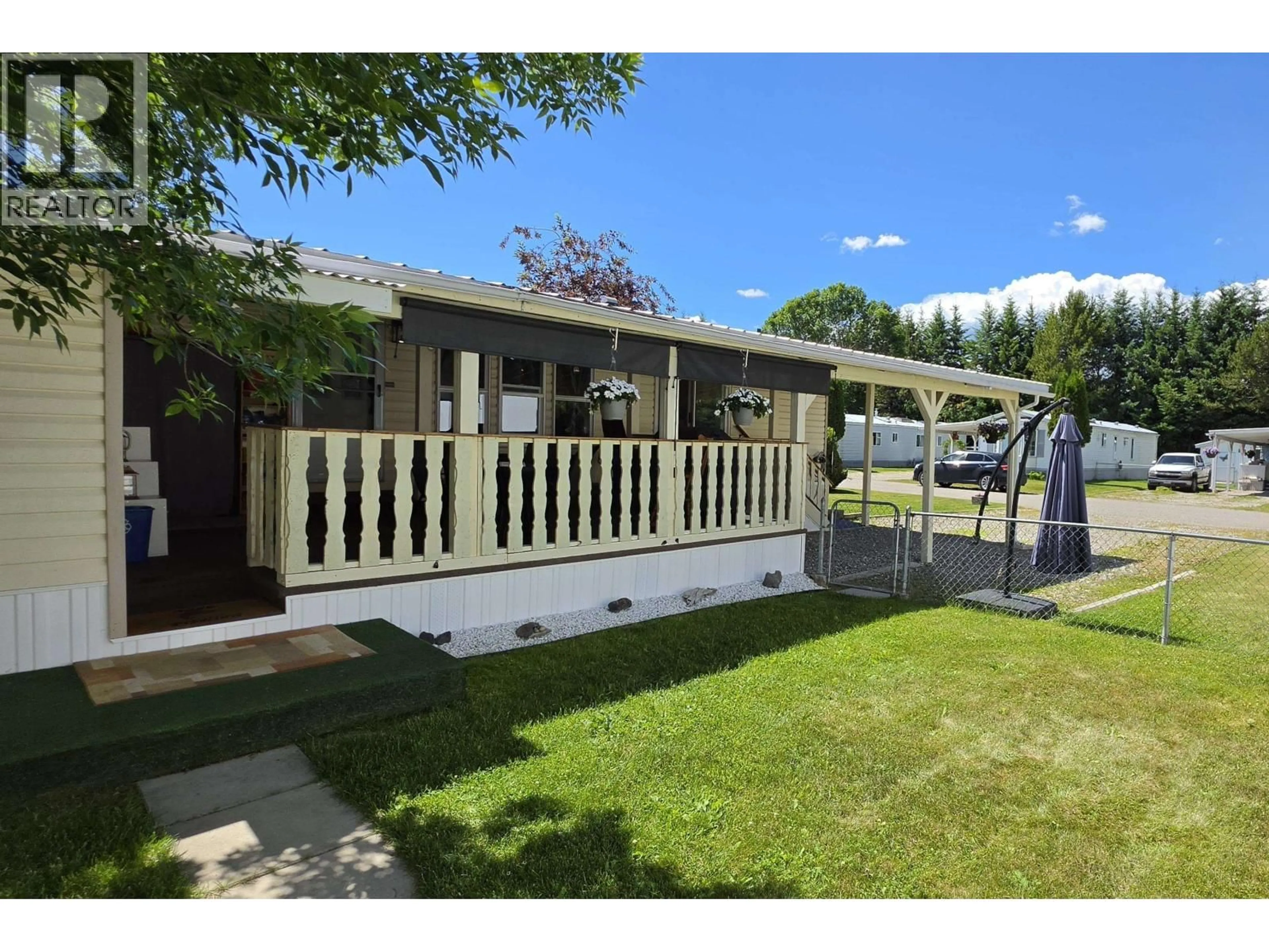 A pic from outside/outdoor area/front of a property/back of a property/a pic from drone, street for 7 - 2610 RICHARDSON ROAD, Quesnel British Columbia V2J4R7