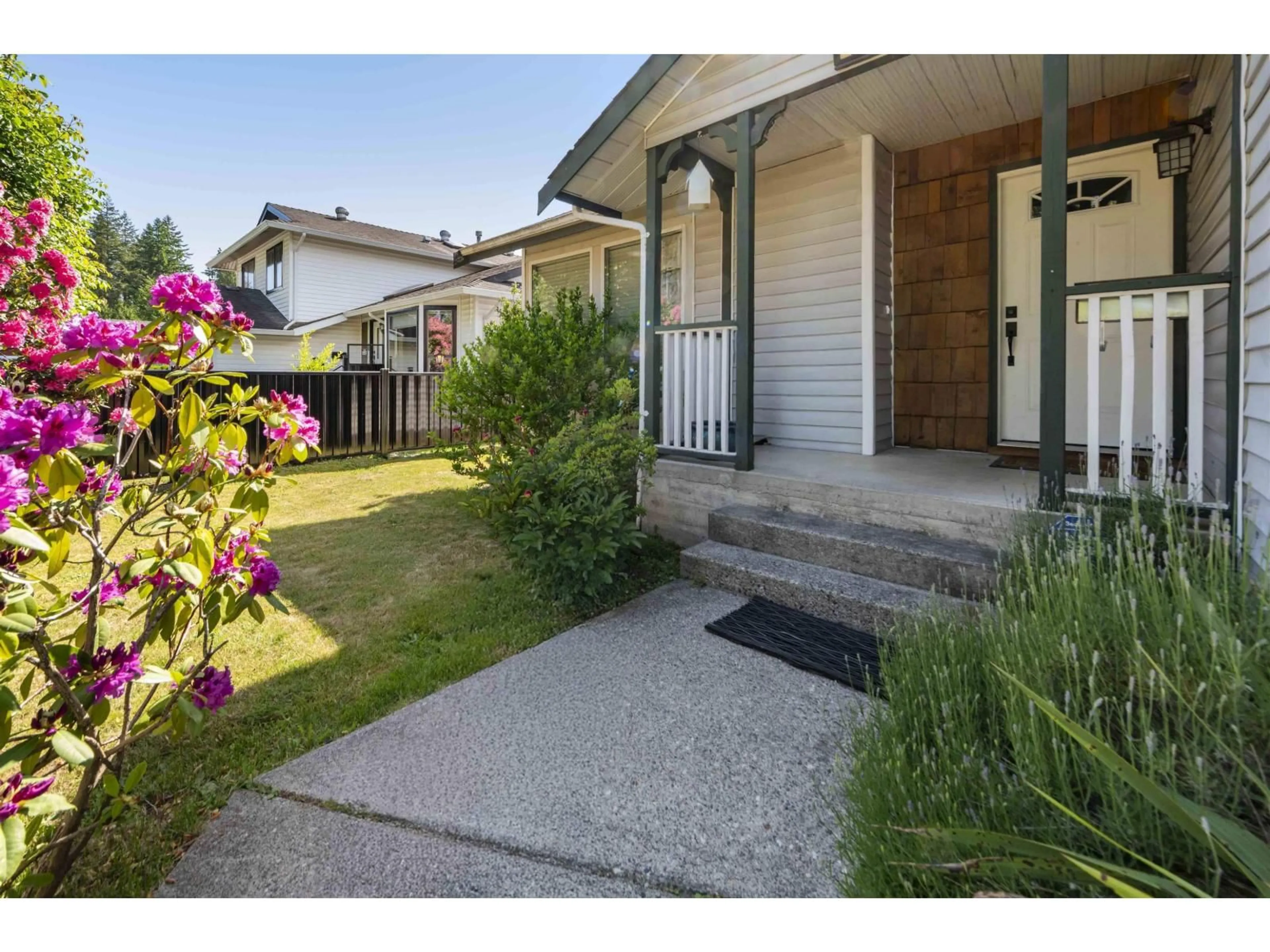 A pic from outside/outdoor area/front of a property/back of a property/a pic from drone, street for 4483 208 STREET, Langley British Columbia V3A2H7