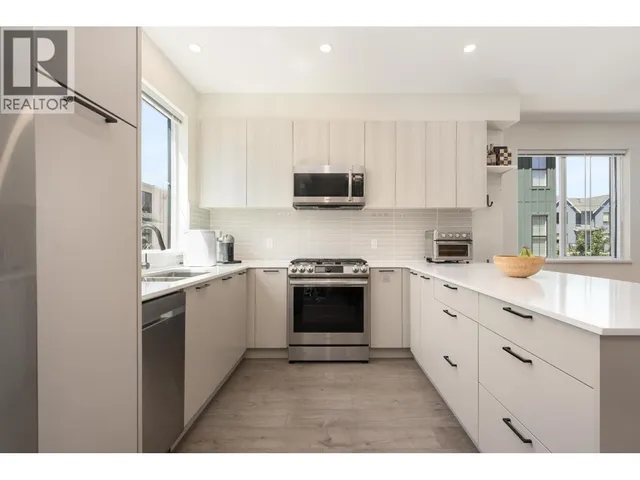 82 - 488 FURNESS STREET, New Westminster 3