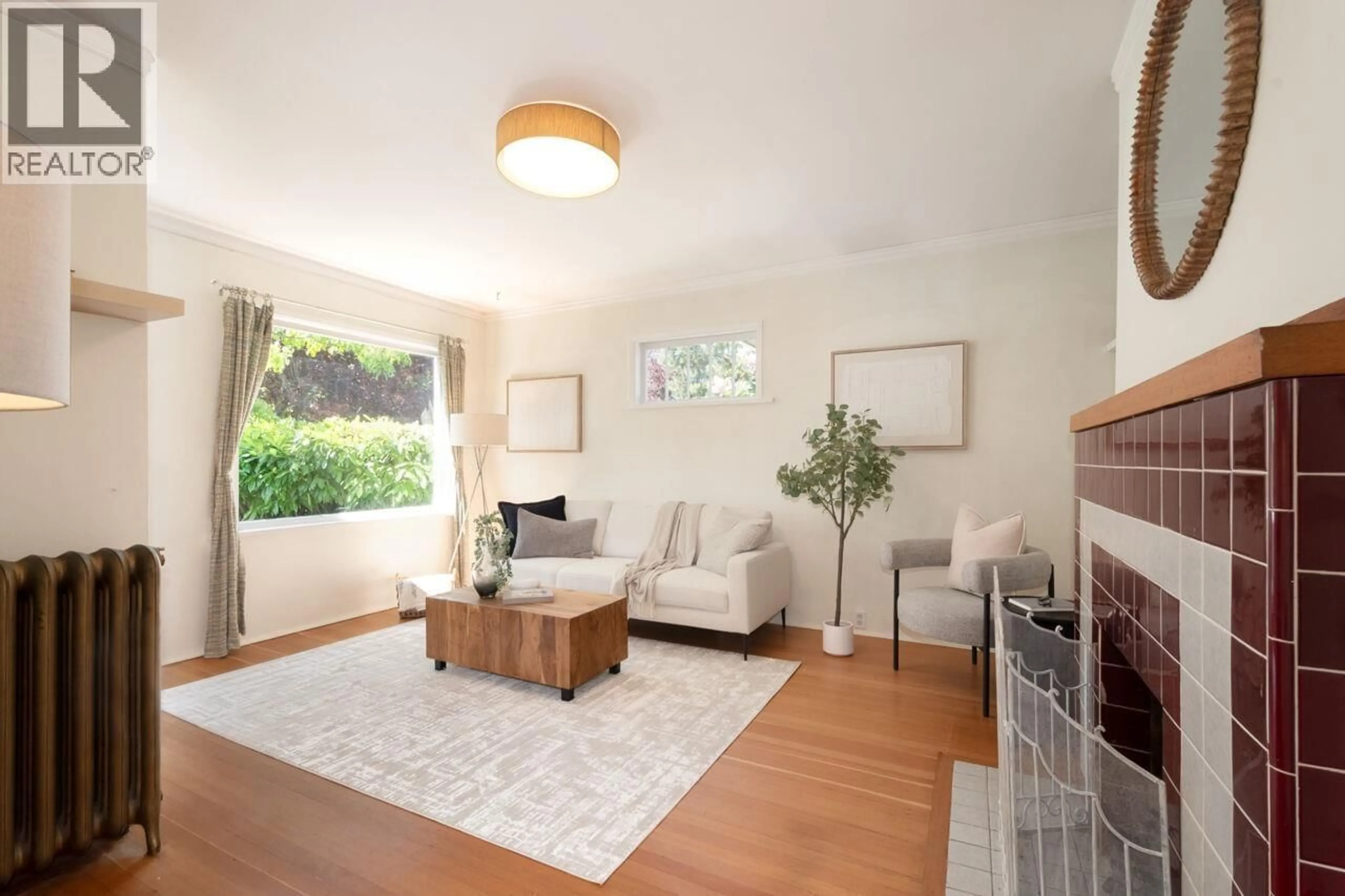 Living room with furniture, unknown for 2777 TRINITY STREET, Vancouver British Columbia V5K1E6