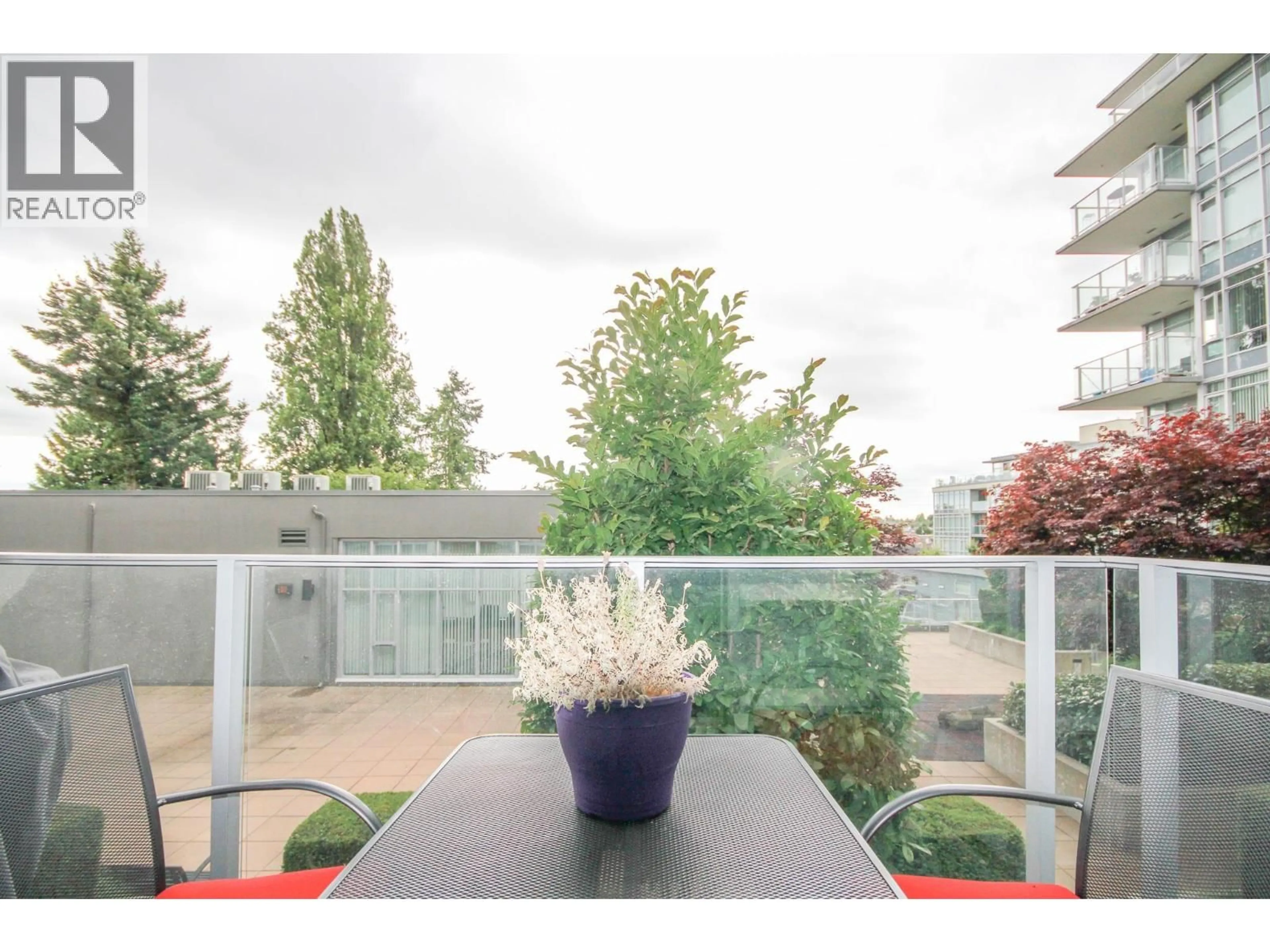 Patio, unknown for 319 - 4818 ELDORADO MEWS, Vancouver British Columbia V5R0B3