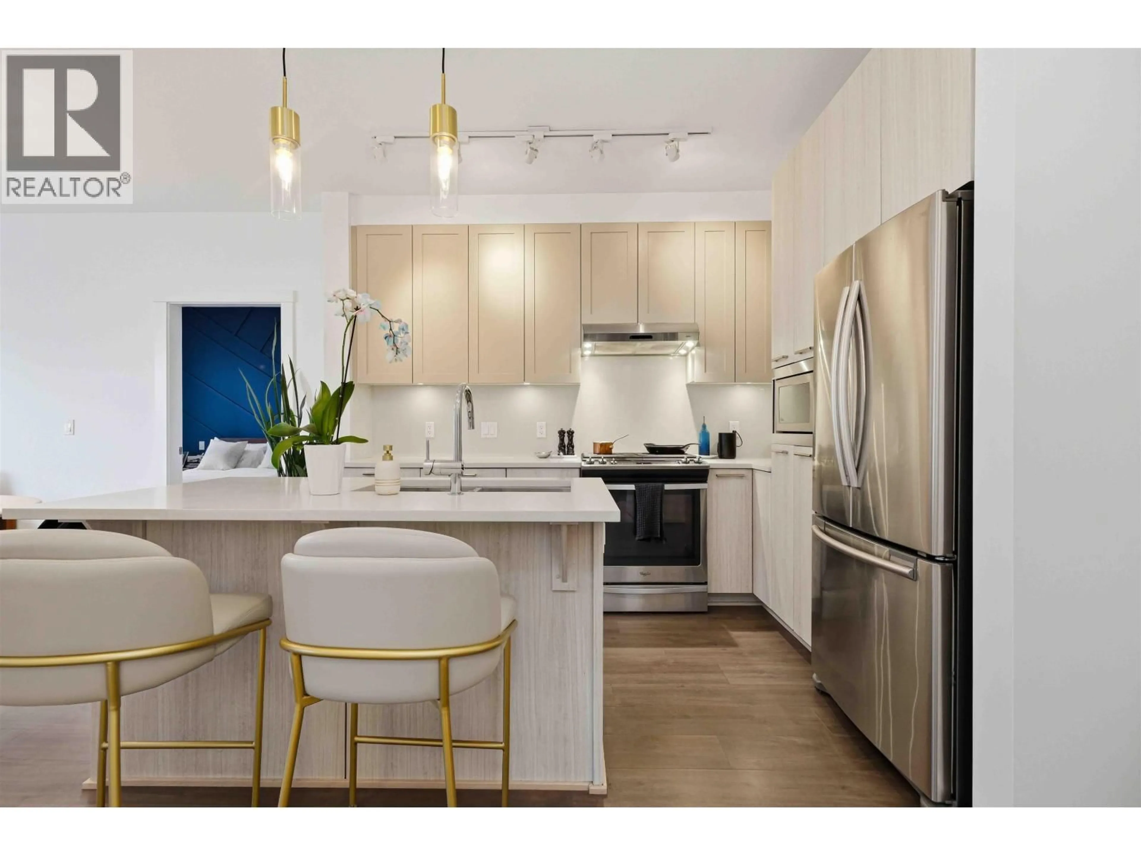 Open concept kitchen, unknown for 409 - 123 1ST STREET, North Vancouver British Columbia V7M0E5