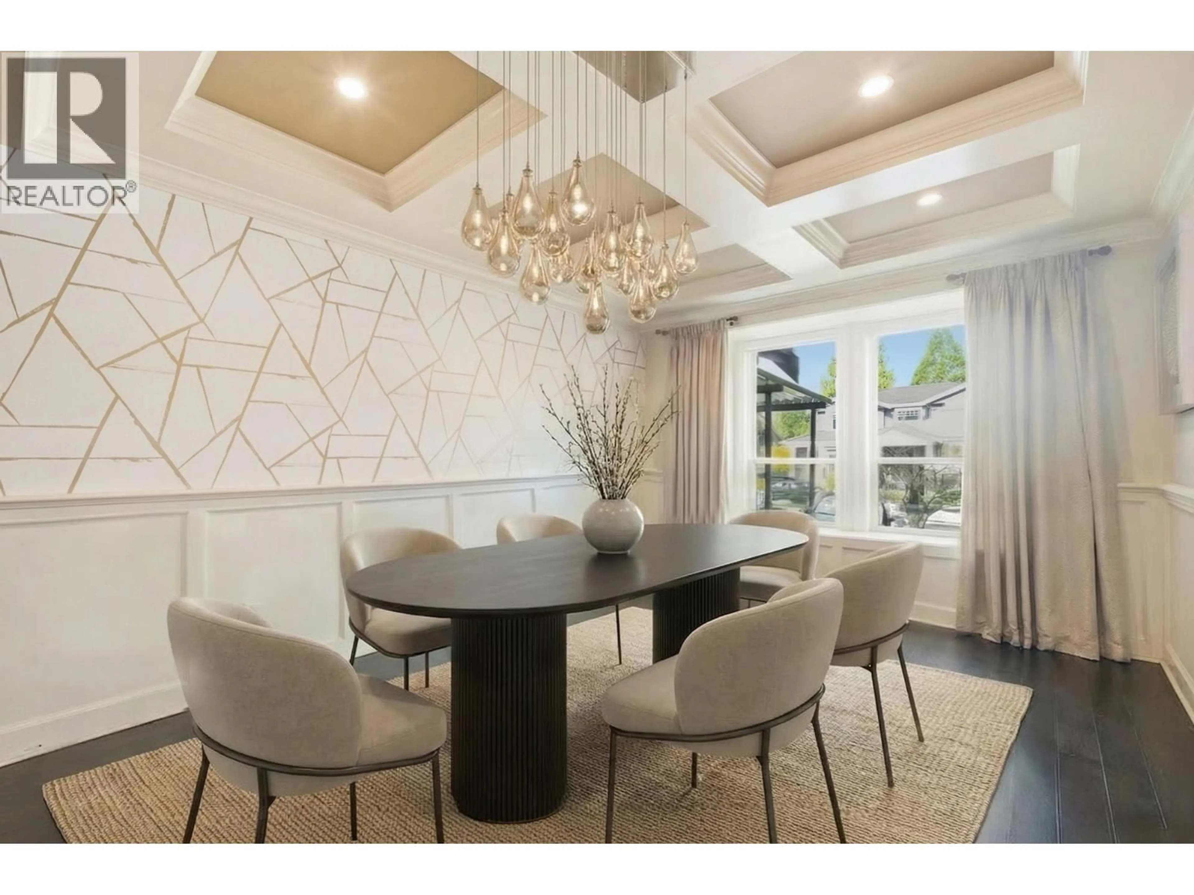 Dining room, ceramic/tile floor for 7440 KRAFT CRESCENT, Burnaby British Columbia V5A1Z5