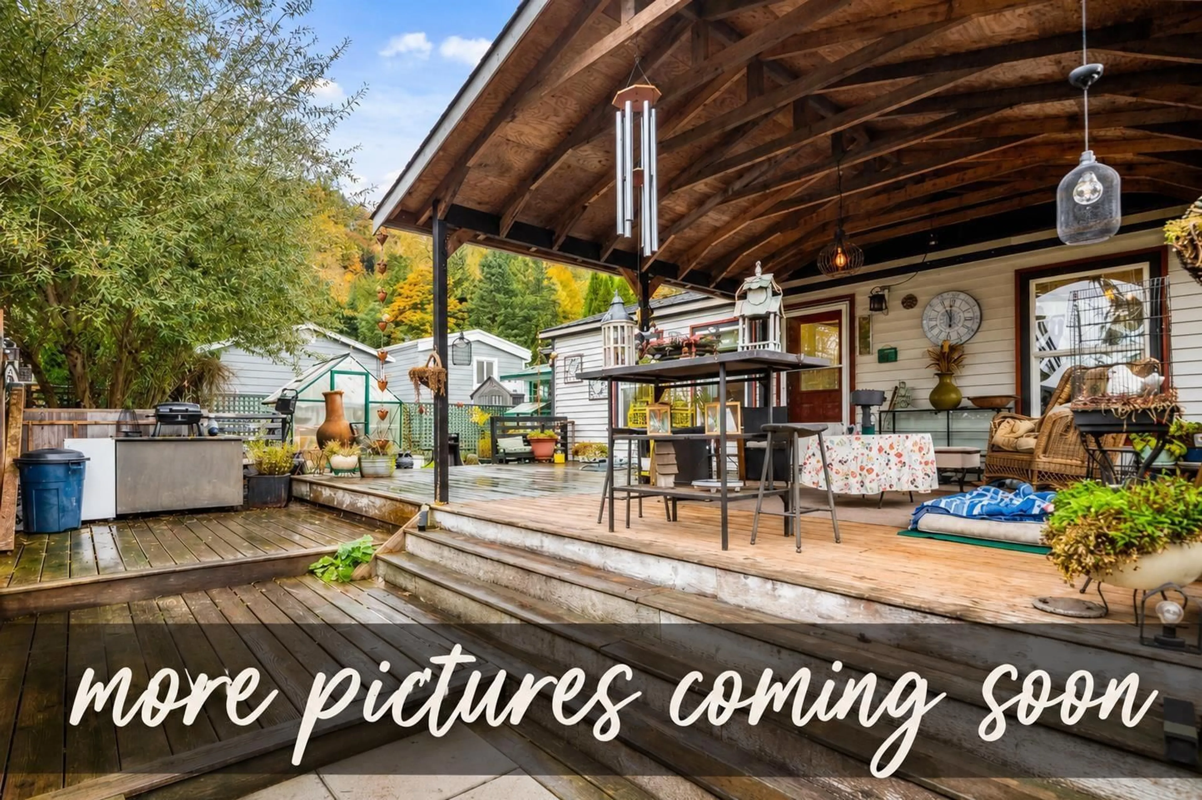 A pic from outside/outdoor area/front of a property/back of a property/a pic from drone, unknown for 139 - 10221 WILSON STREET, Mission British Columbia V4S1M1