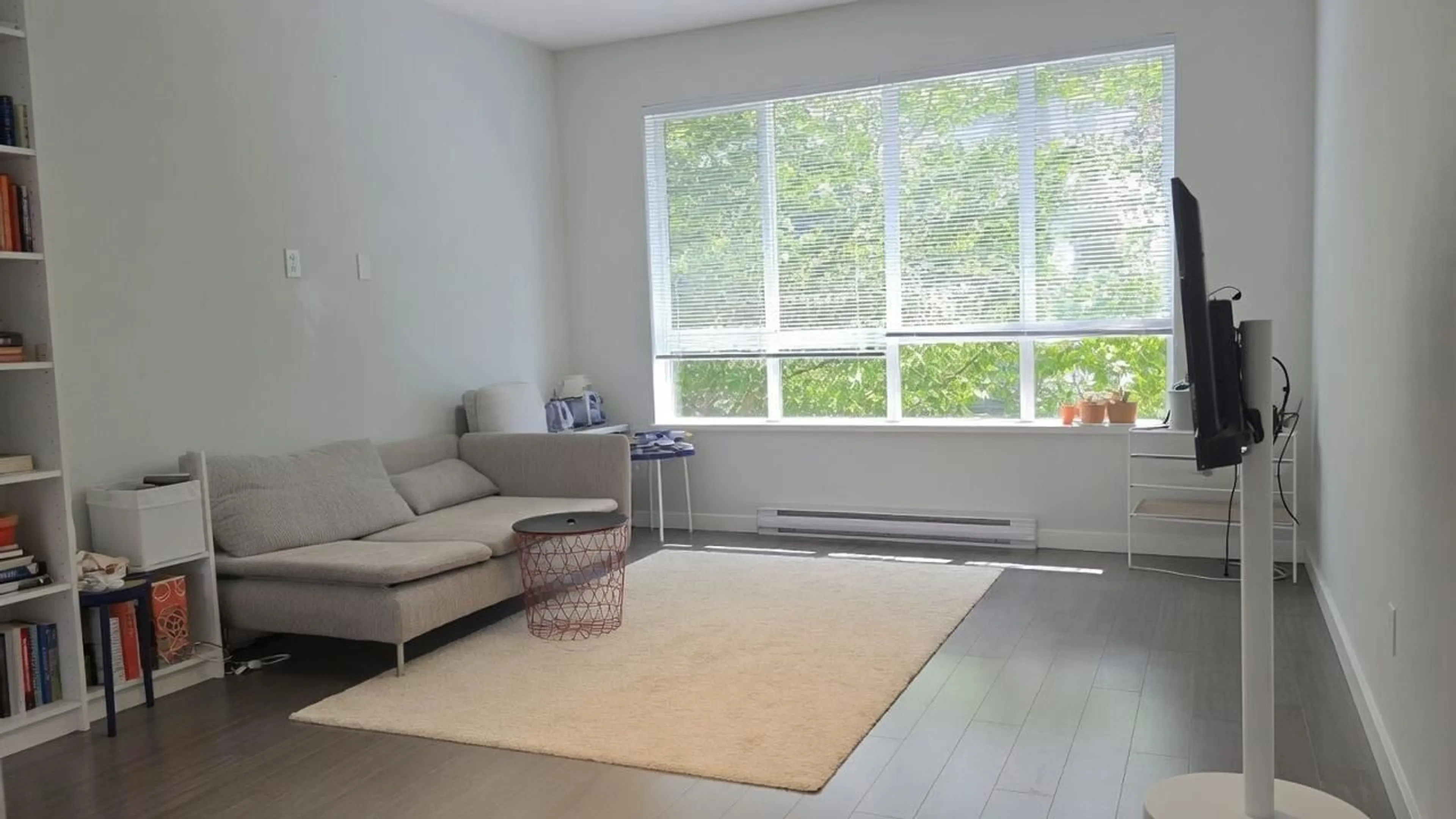 Living room with furniture, unknown for 33 - 8138 204 STREET, Langley British Columbia V2Y0T4