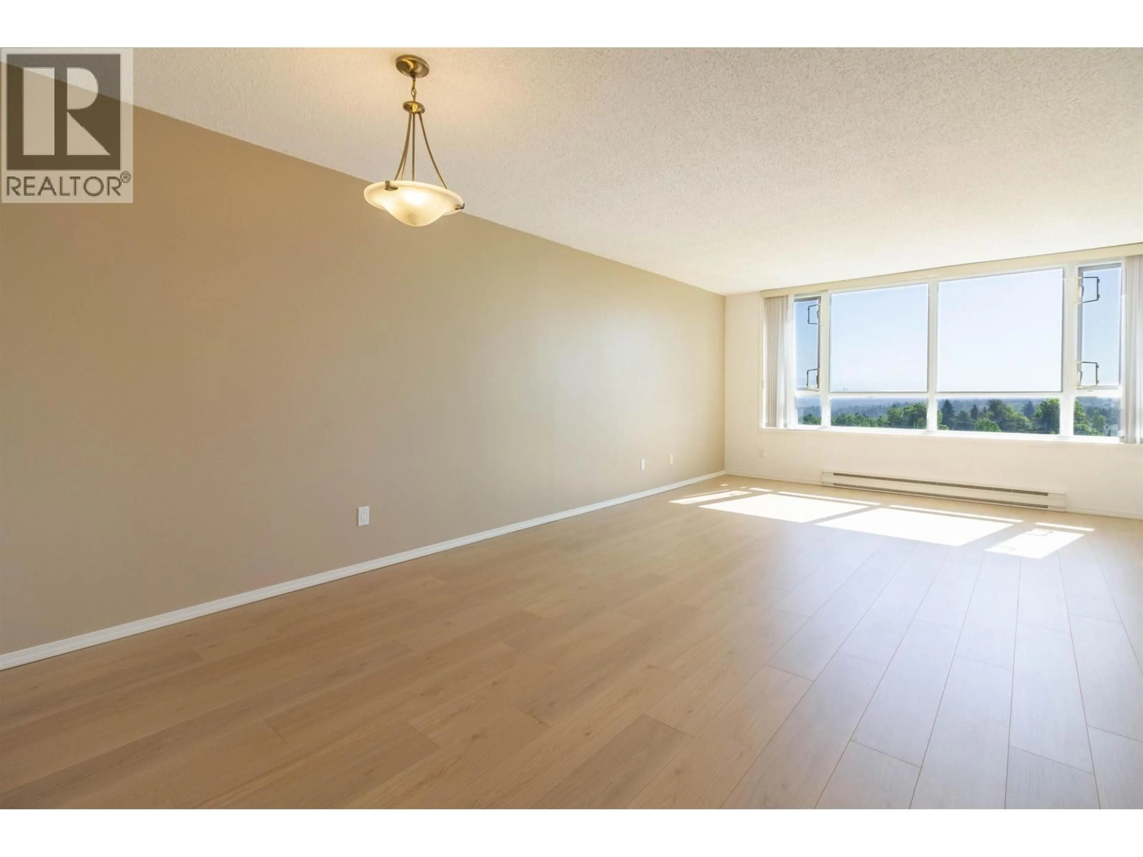 A pic of a room for 907 - 6055 NELSON AVENUE, Burnaby British Columbia V5H4L4