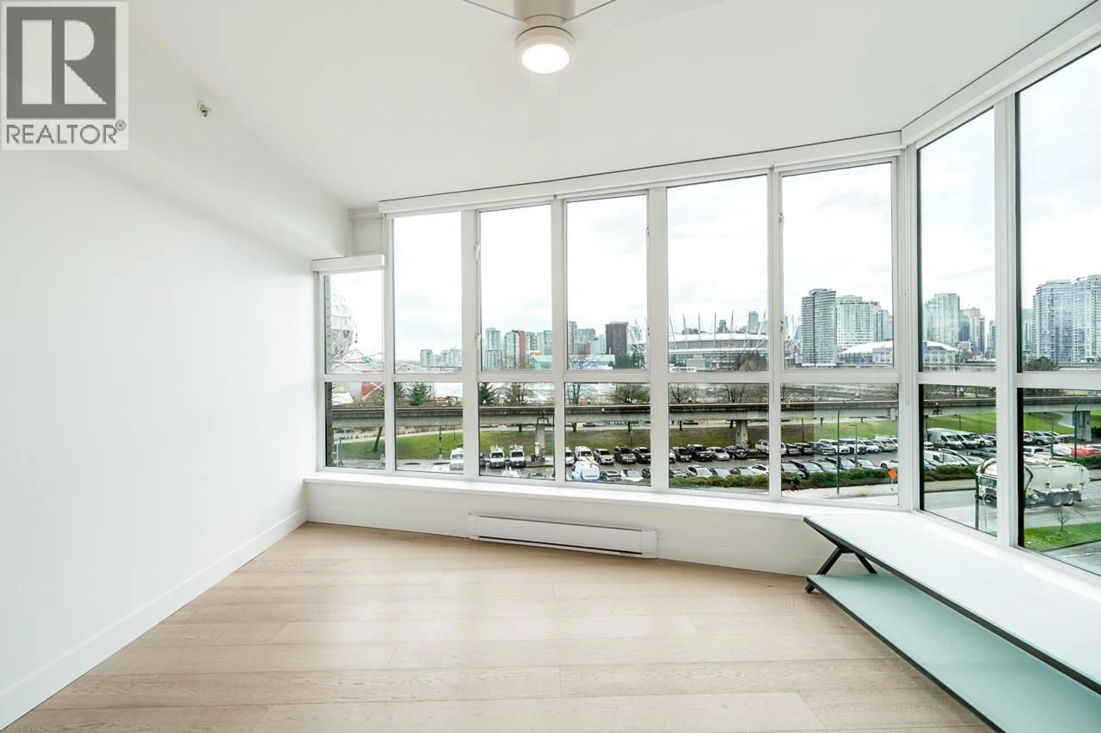 A pic of a room for 403 - 1188 QUEBEC STREET, Vancouver British Columbia V6A4B3