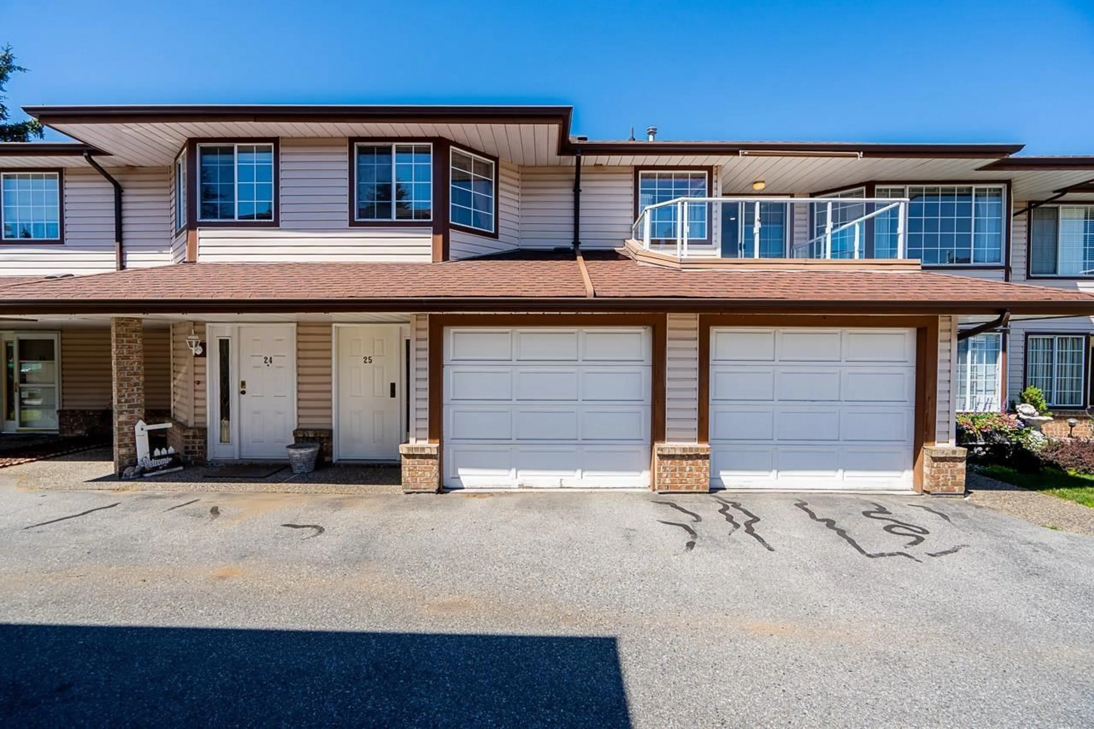 Unknown for 25 - 32659 GEORGE FERGUSON WAY, Abbotsford British Columbia V2T4E4