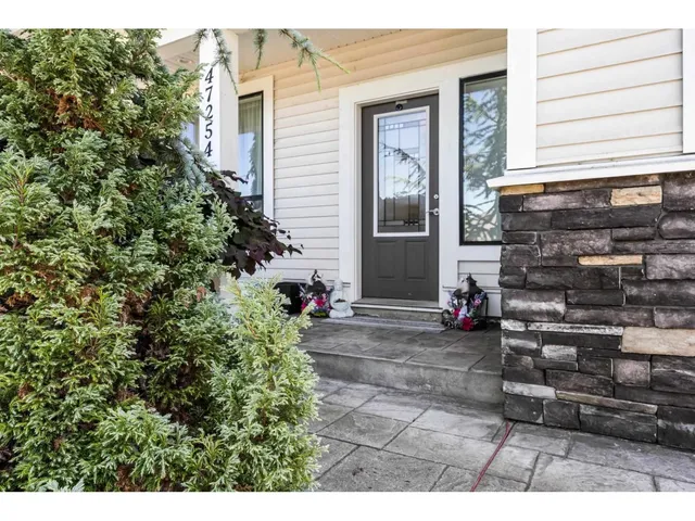 47254 SYLVAN DRIVE, Chilliwack 4